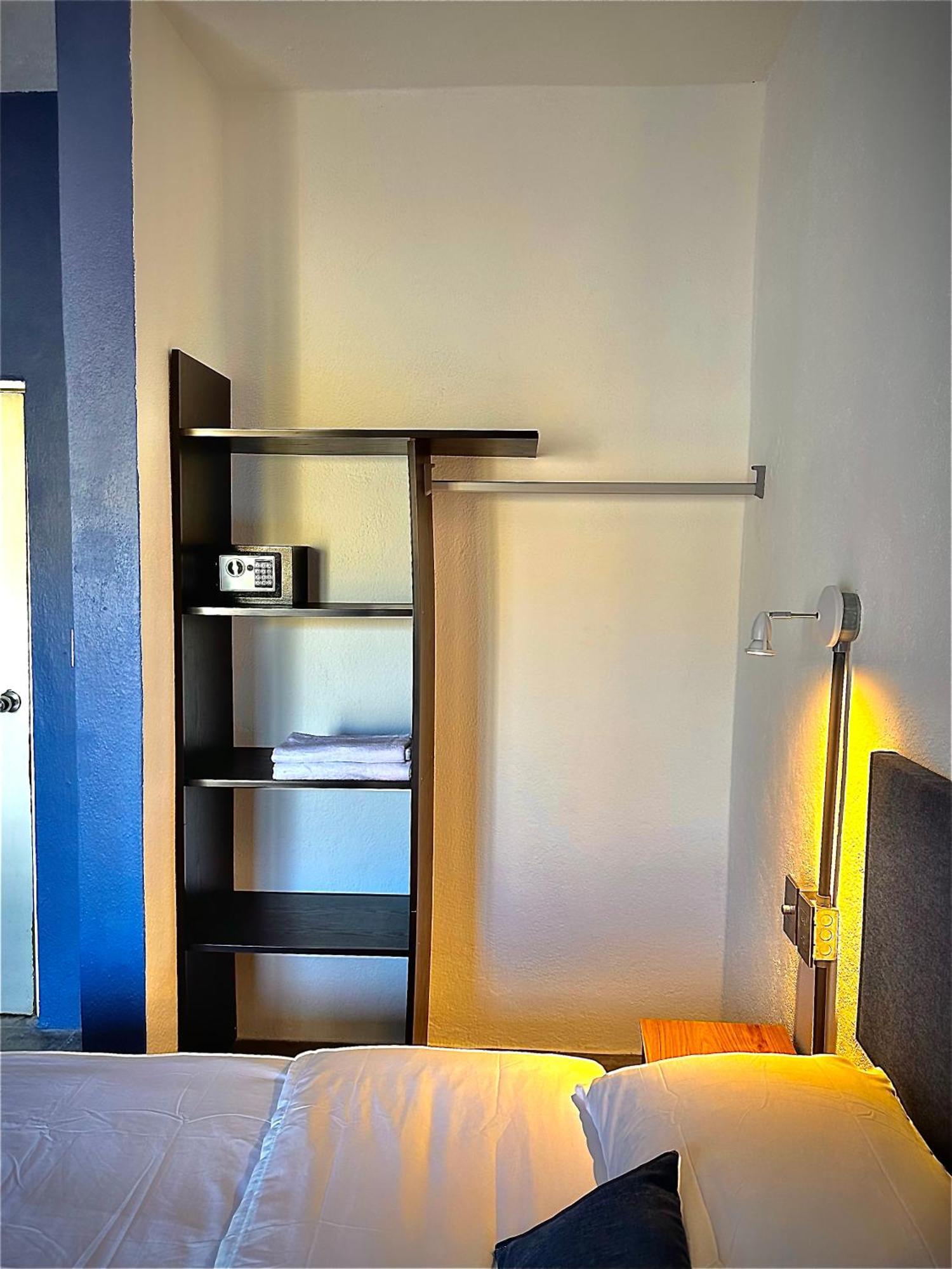 Standard Double Room,1620220937:JPEG