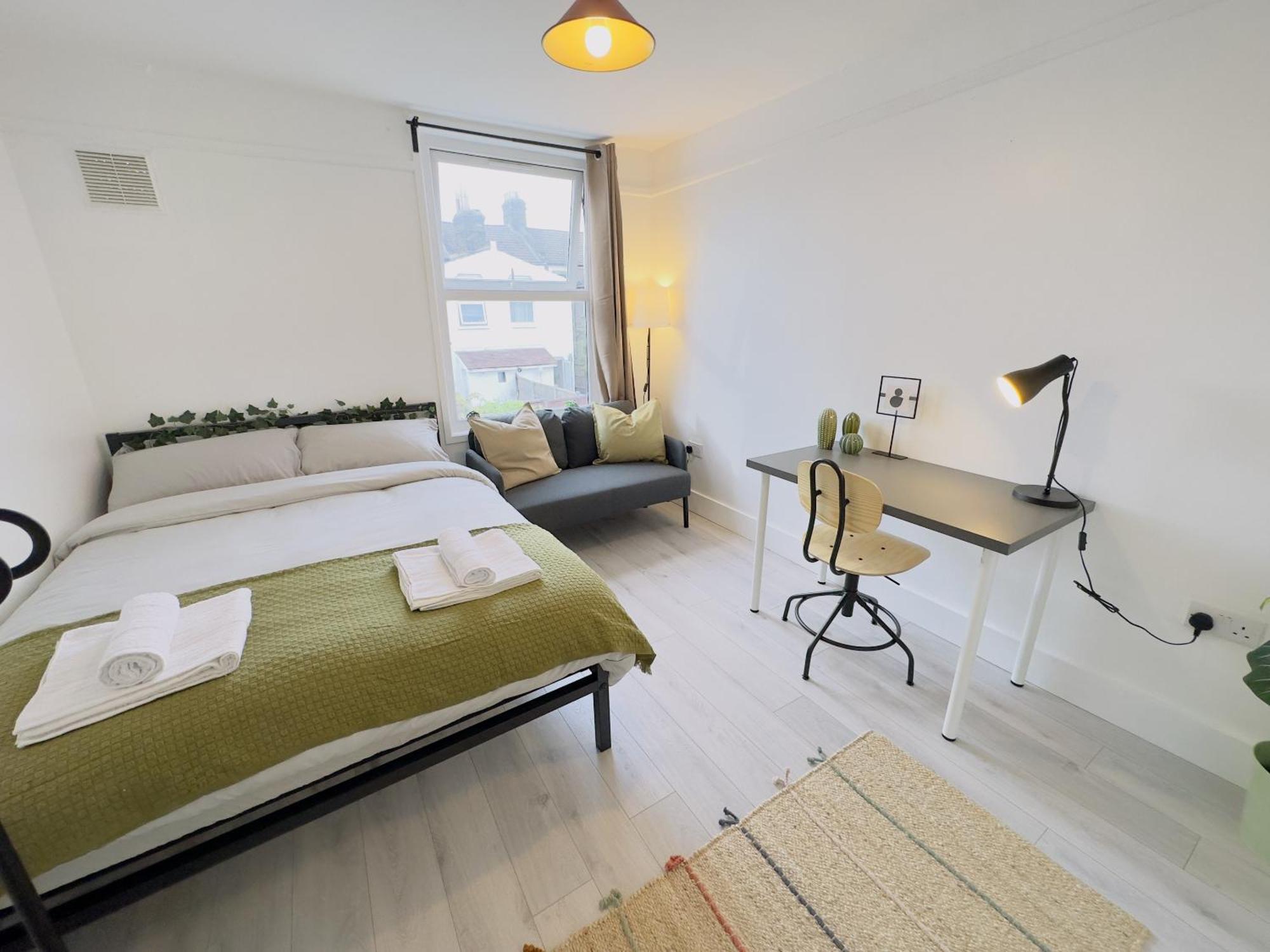 Double Room,1620279193:JPEG