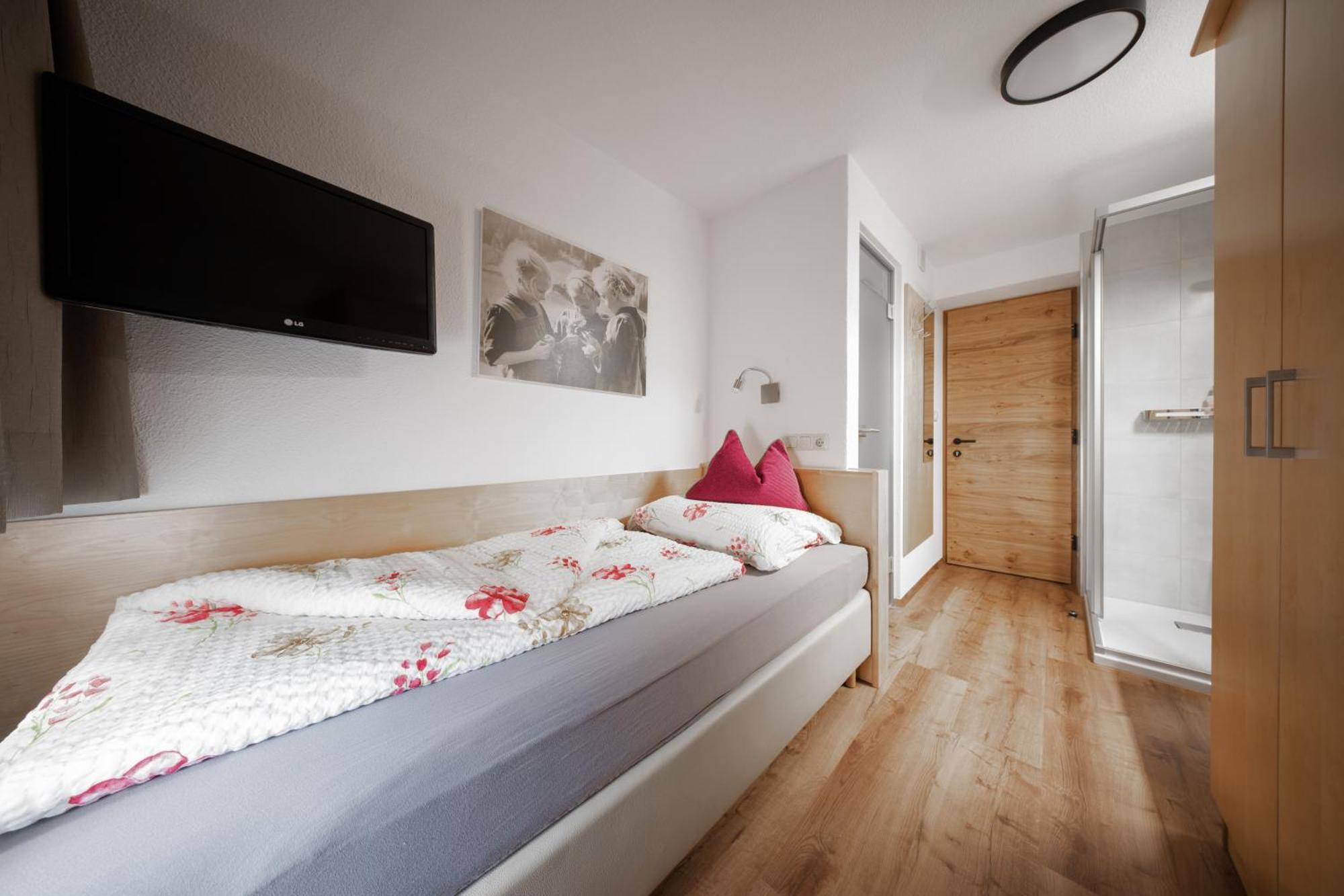 Appartement met 3 Slaapkamers en Uitzicht op de Bergen