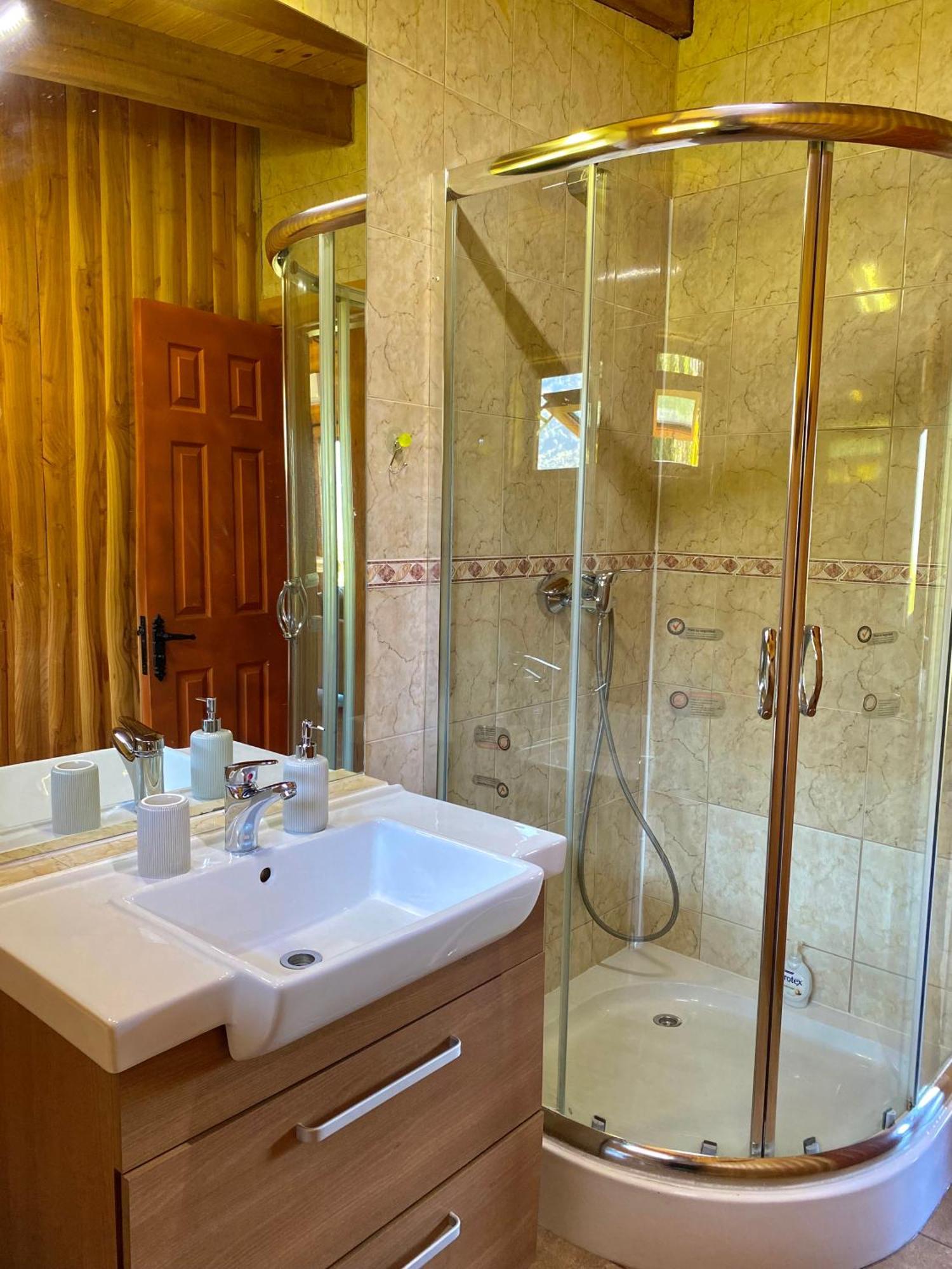 Double Room with Private External Bathroom