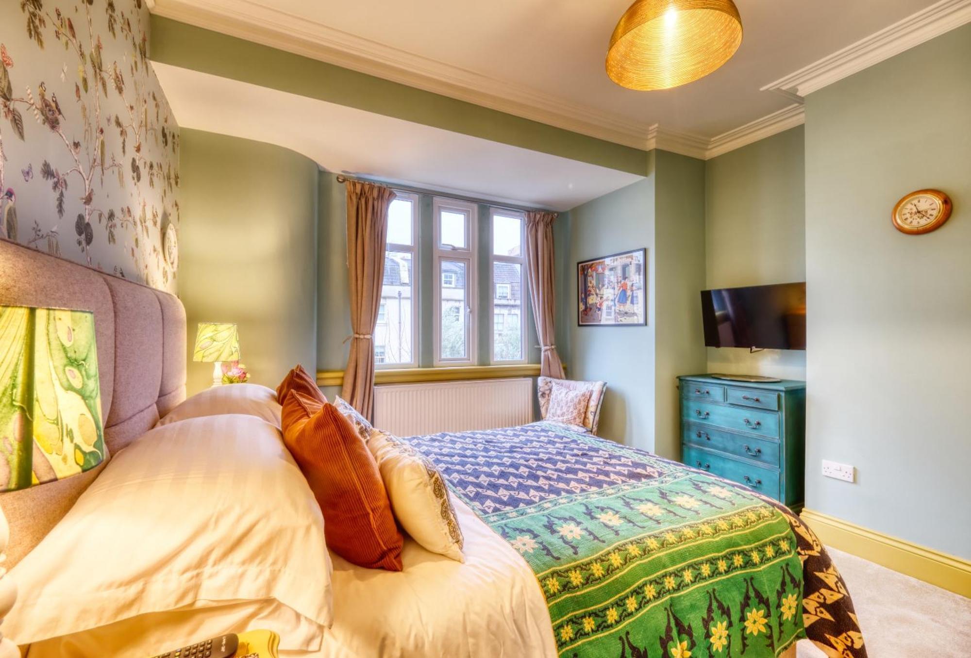 Deluxe Double Room with Shower