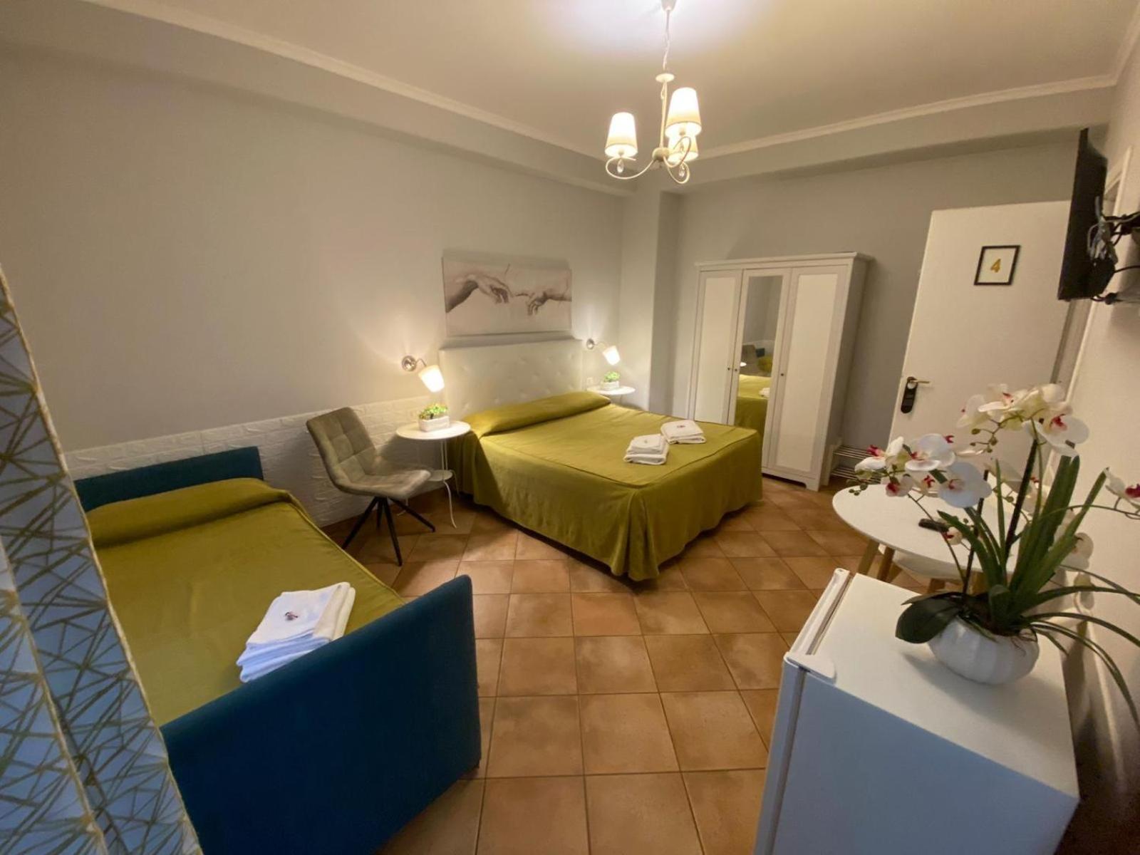 Basic Triple Room,1627212960:JPEG