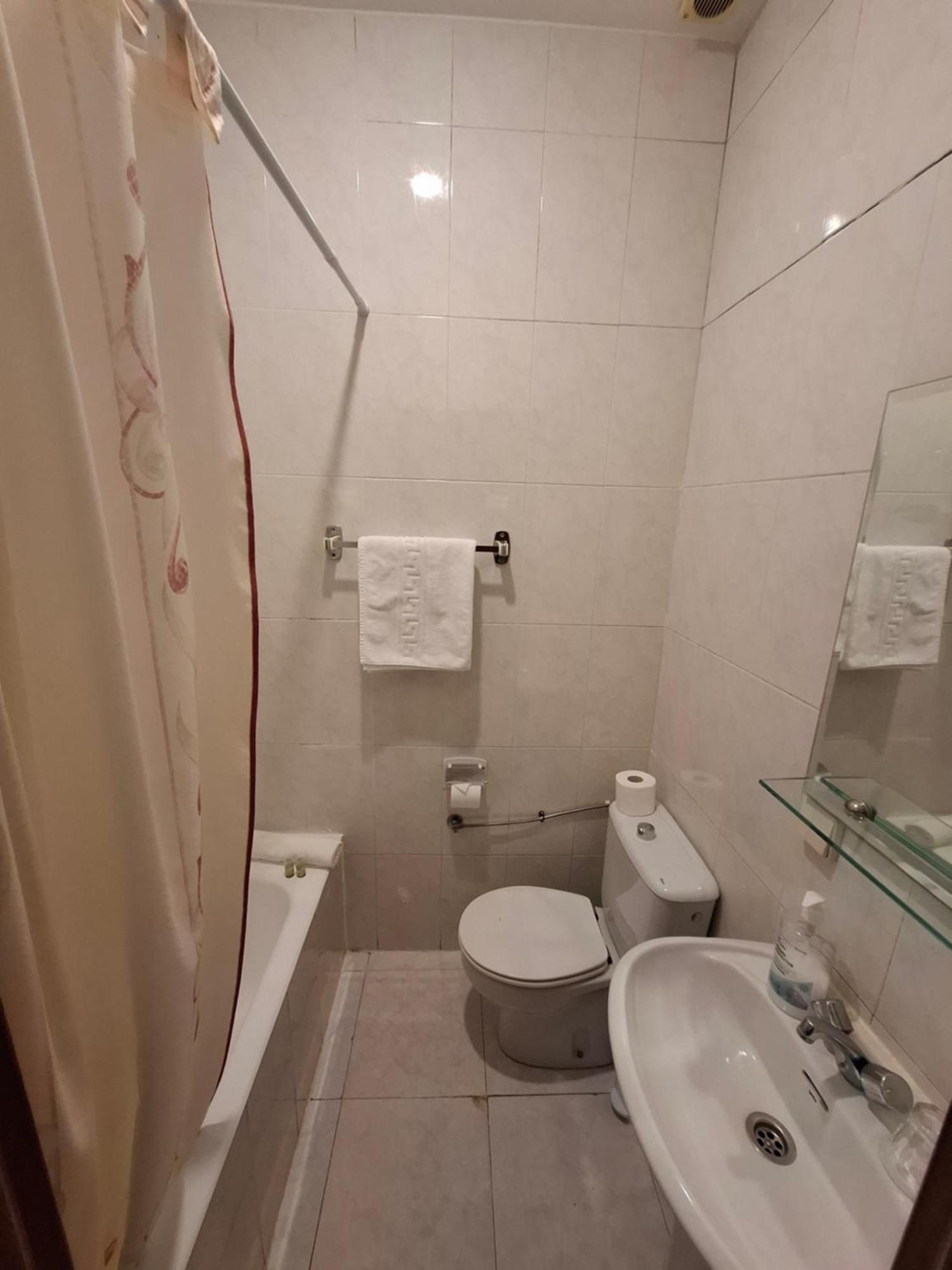 Habitación Triple con baño privado