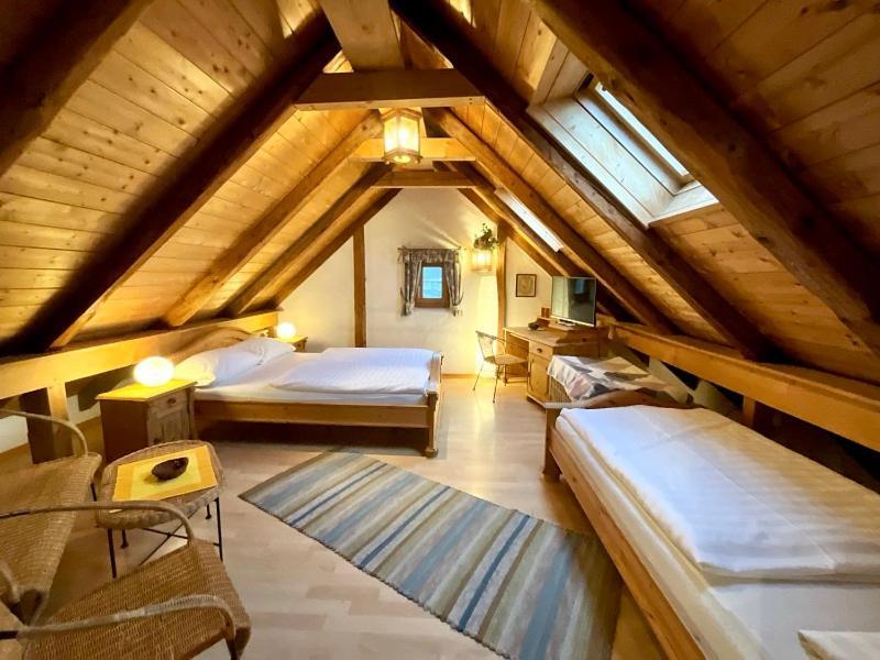 Dreibettzimmer
