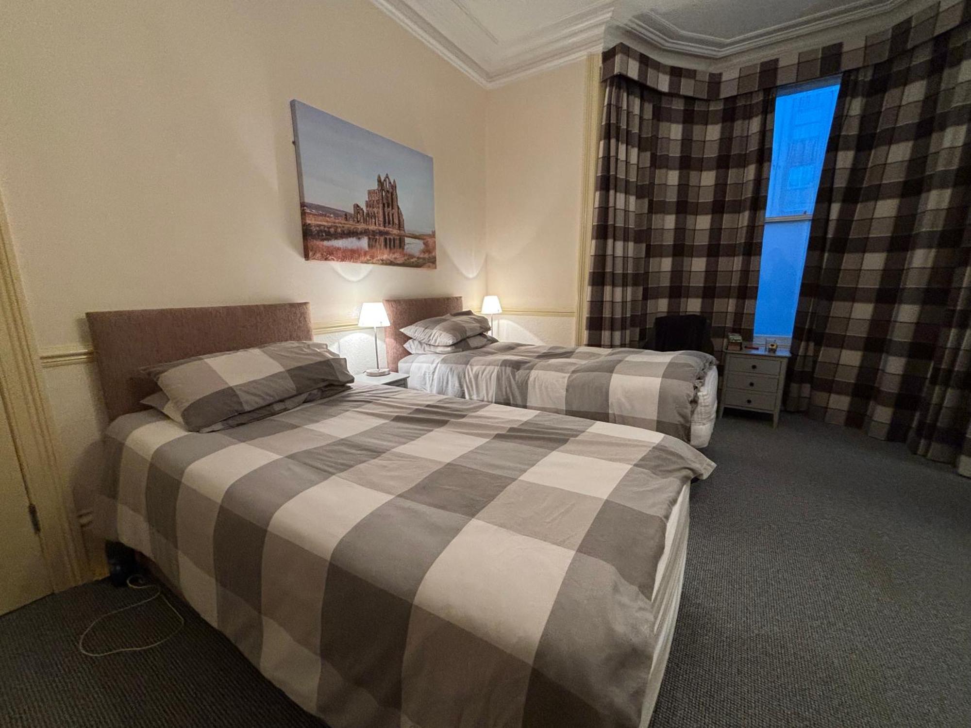 Standard Twin Room,1631811266:JPEG