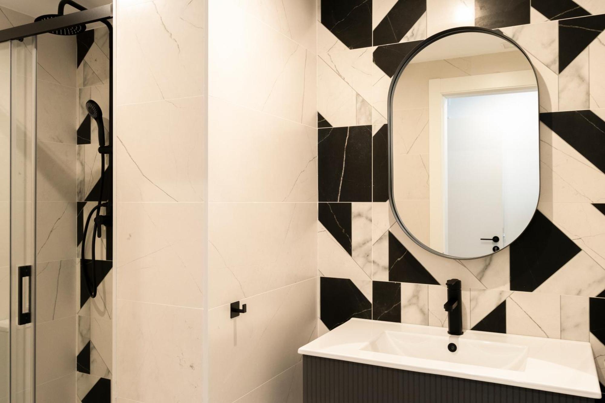 Double Room Private Bathroom