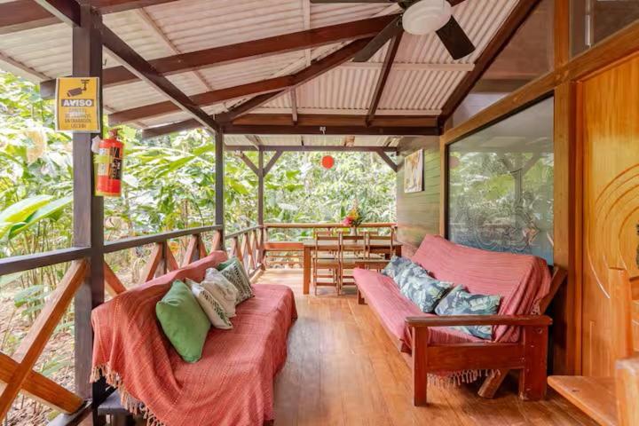 Villa with Garden View