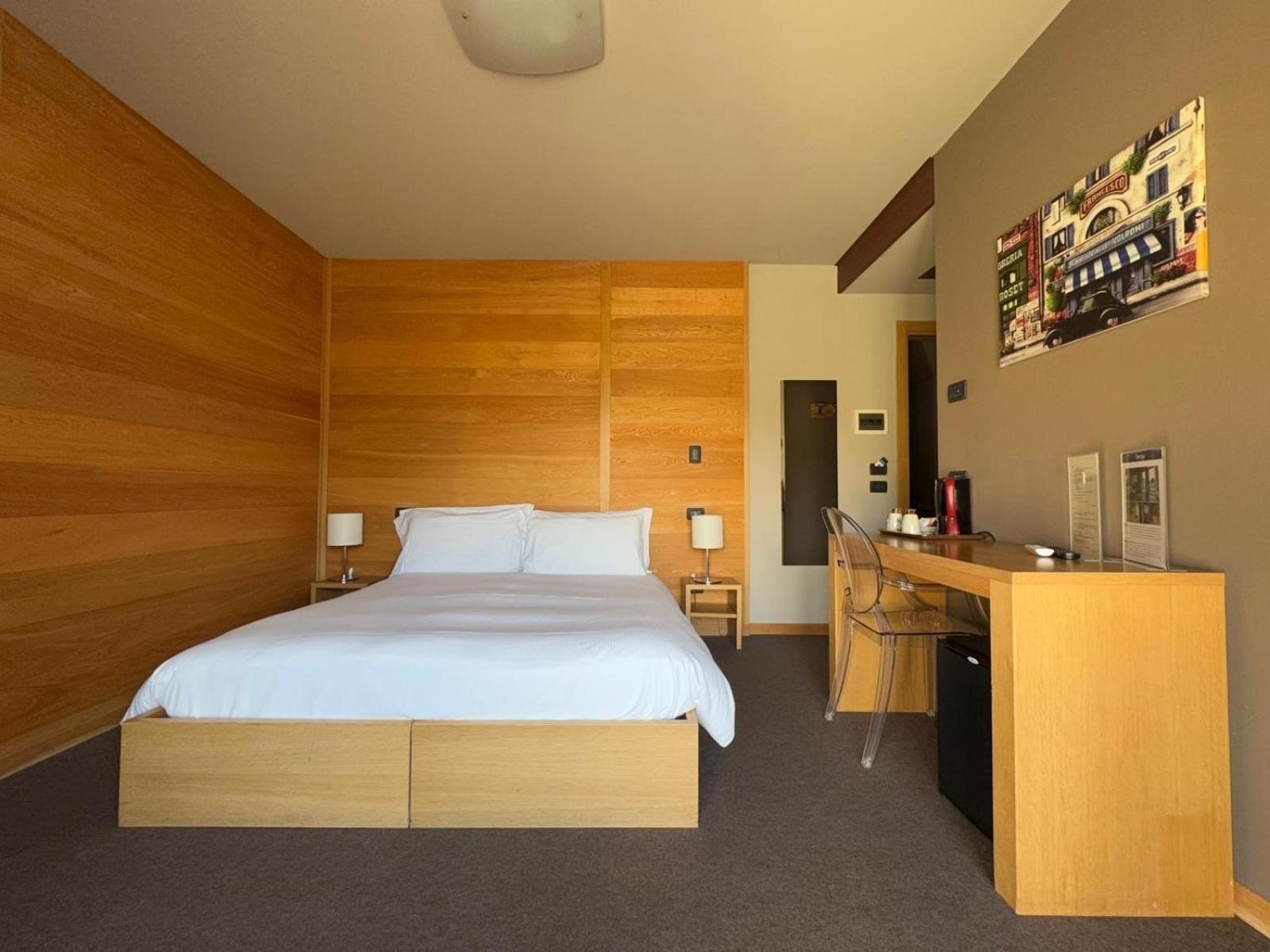 Double Room Balcony,1640393425:JPEG