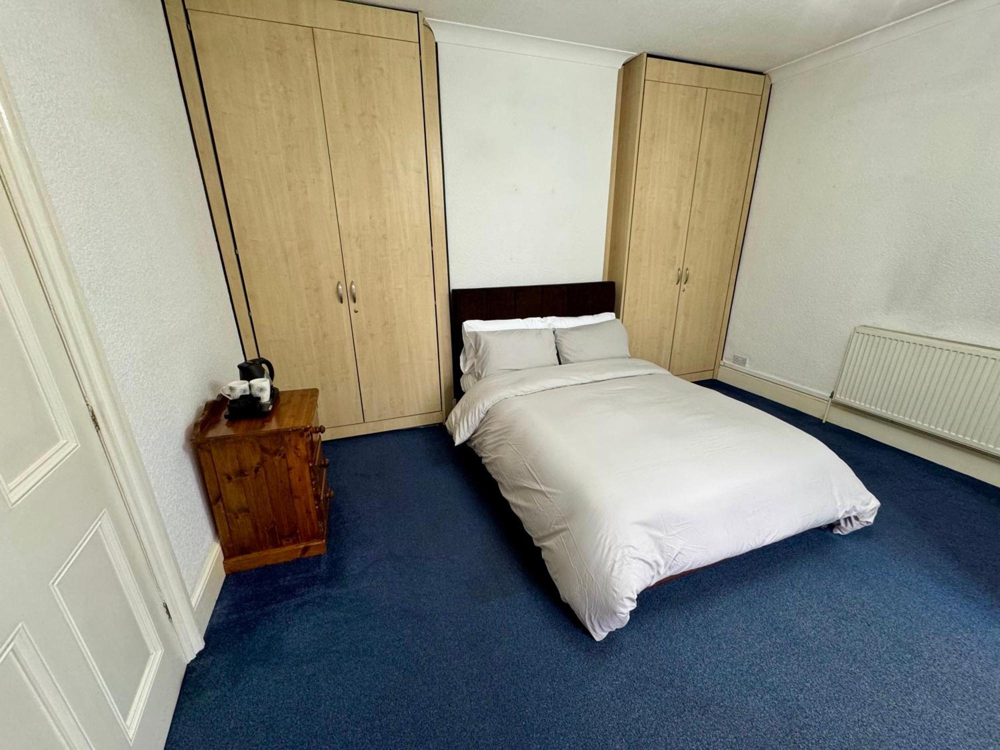 Double Room,1642684123:JPEG