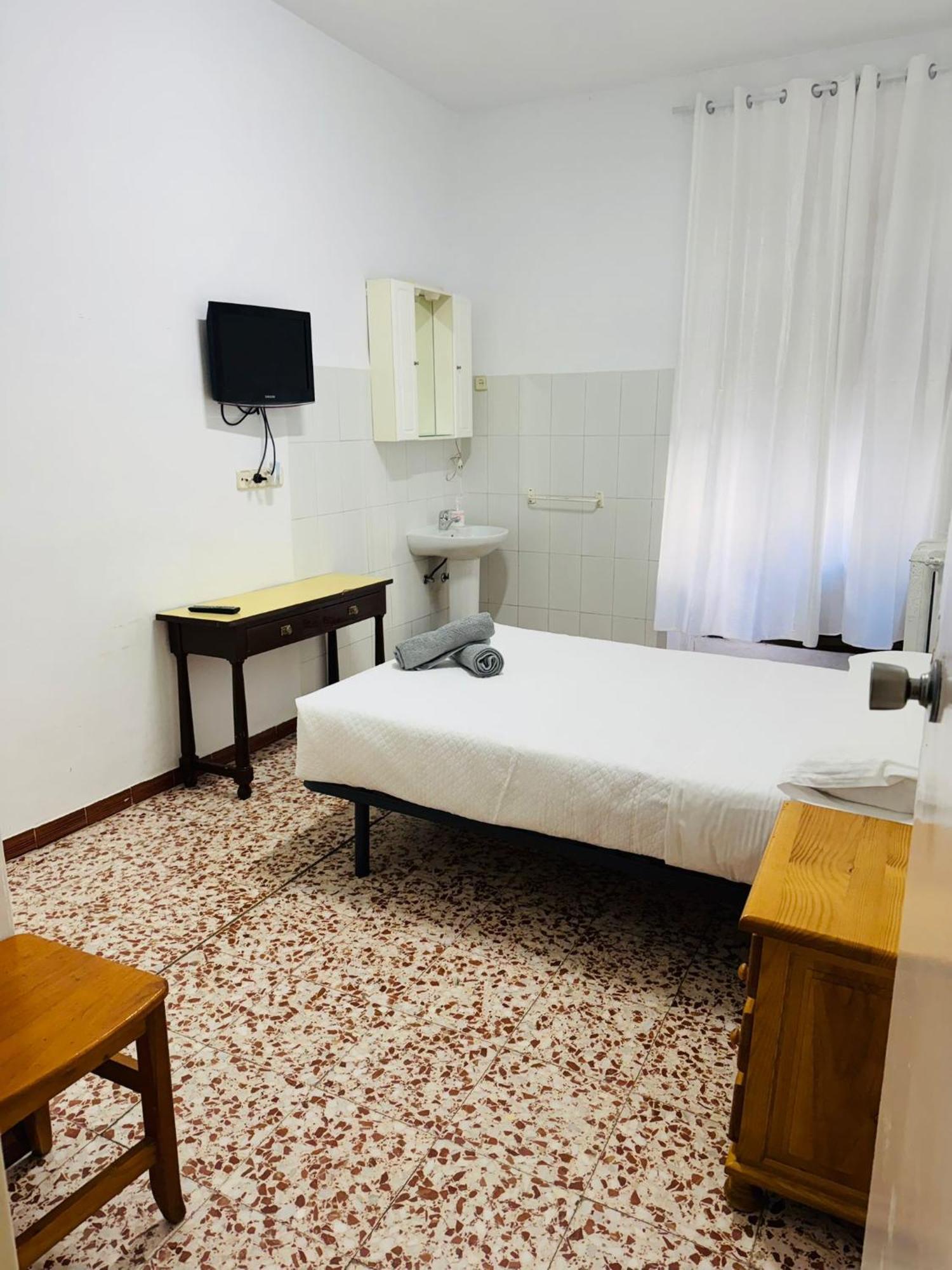 Double or Twin Room,1645654196:JPEG