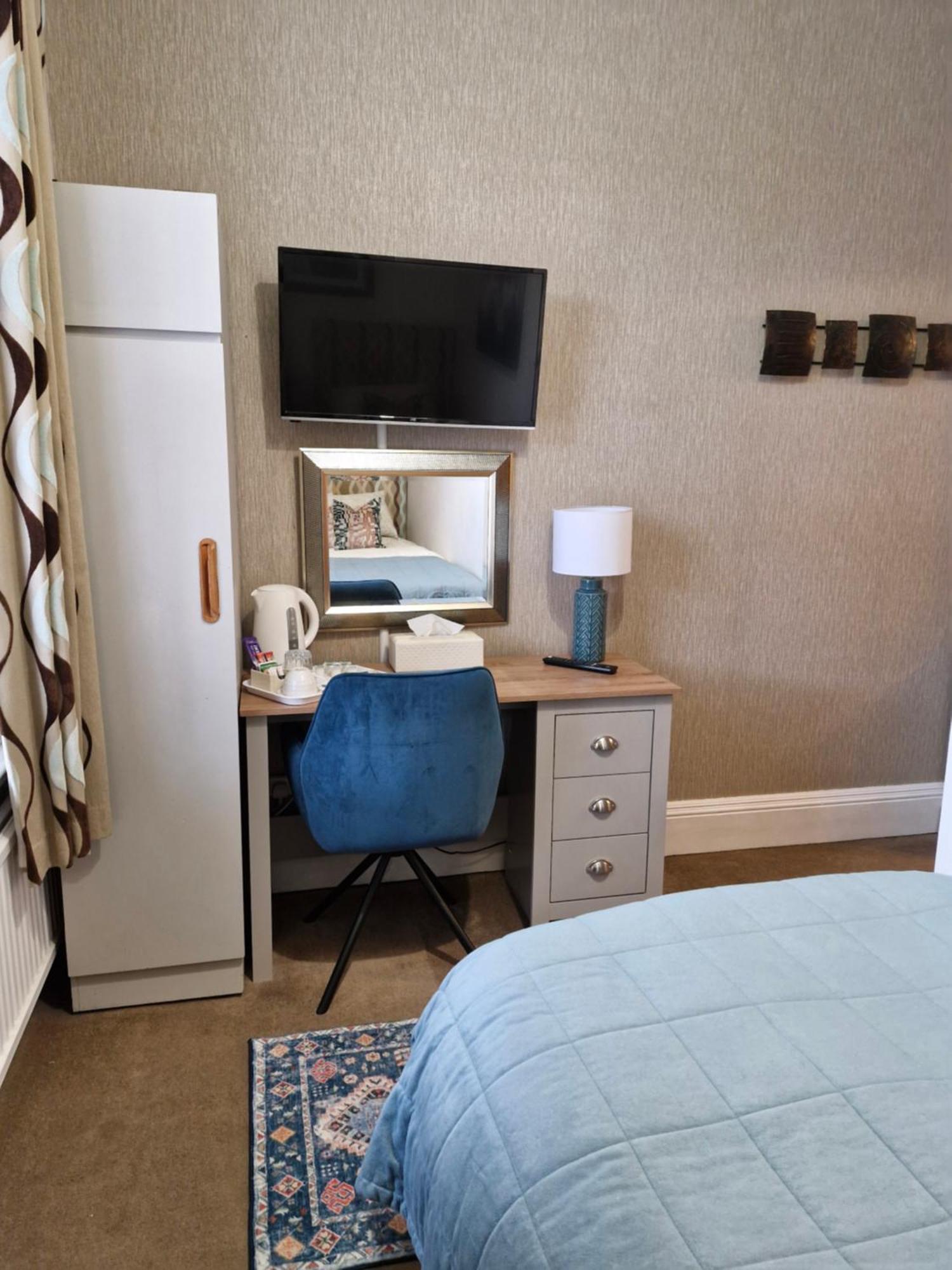 Eenpersoonskamer met Eigen Badkamer