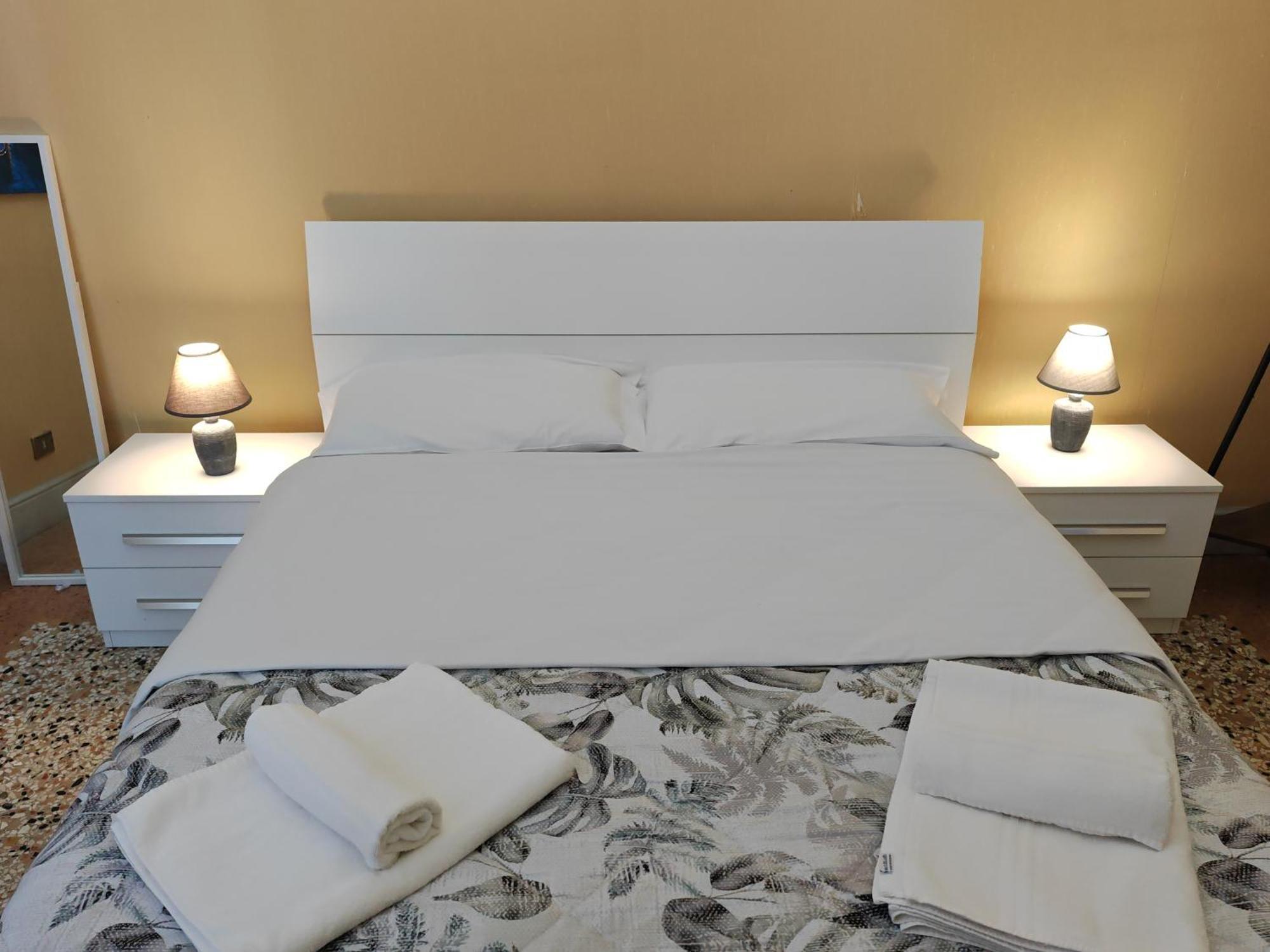 Quadruple Room with Shared Bathroom