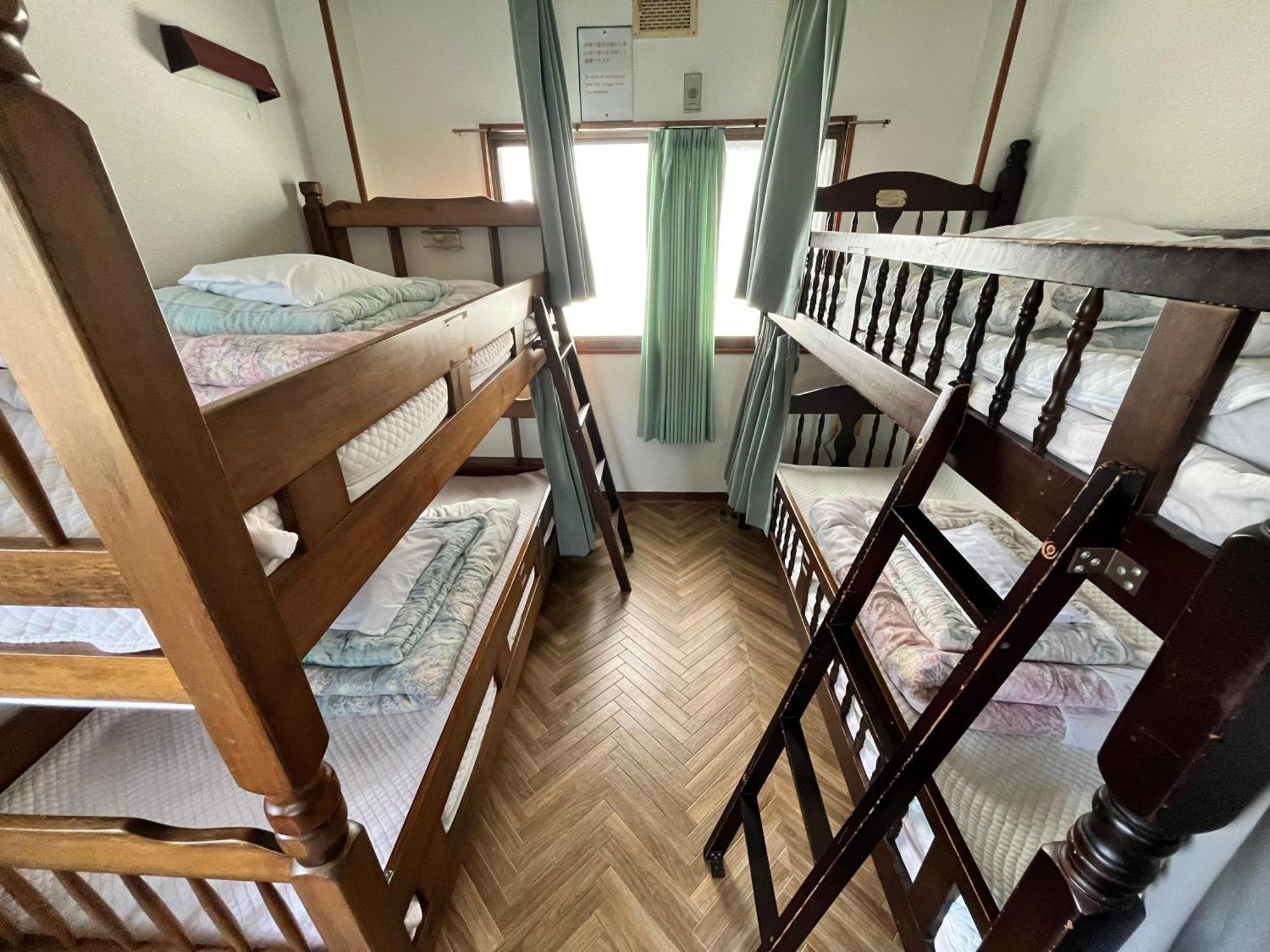6-Bed Mixed Dormitory Room
