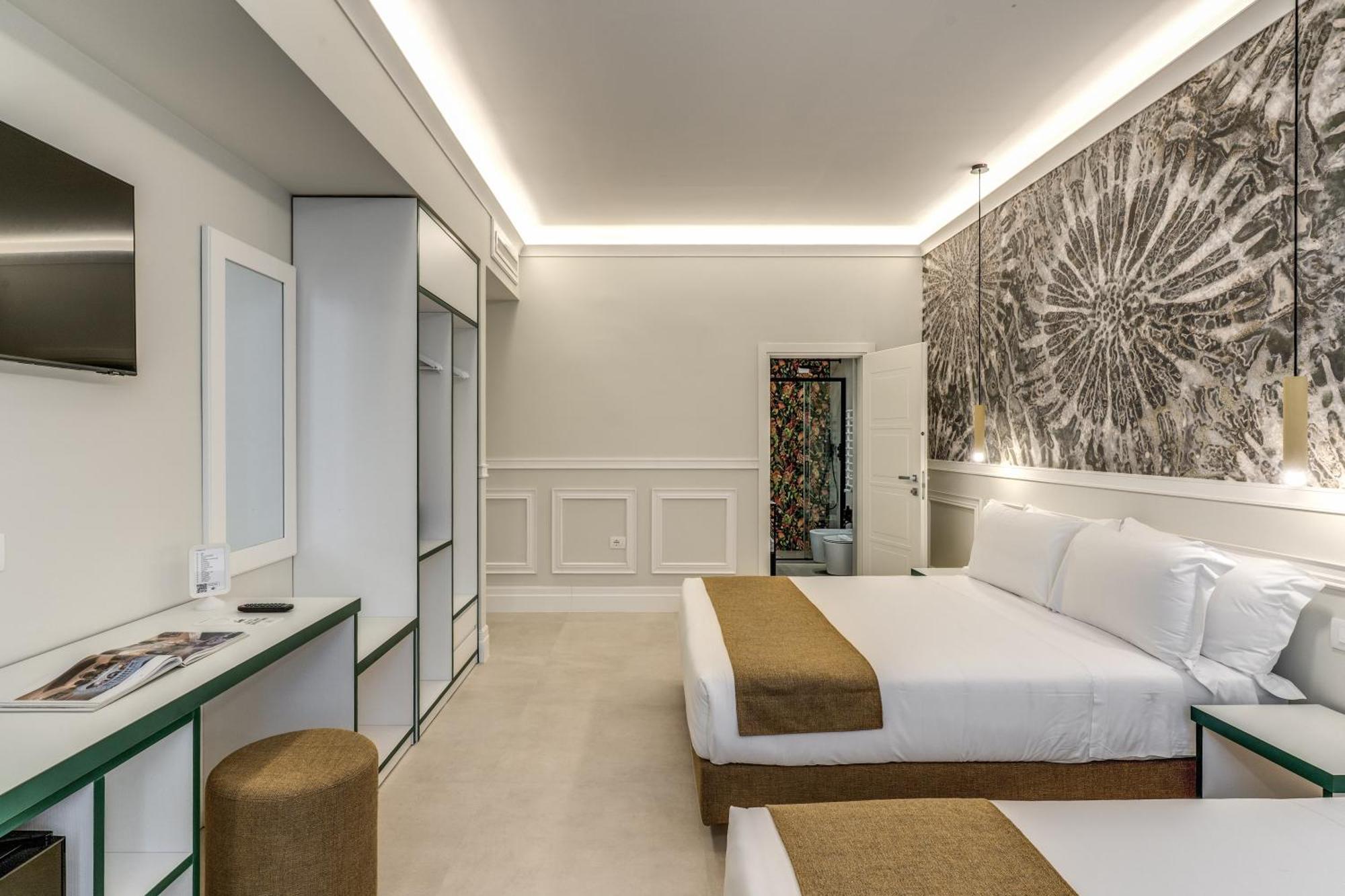 Deluxe Quadruple Room