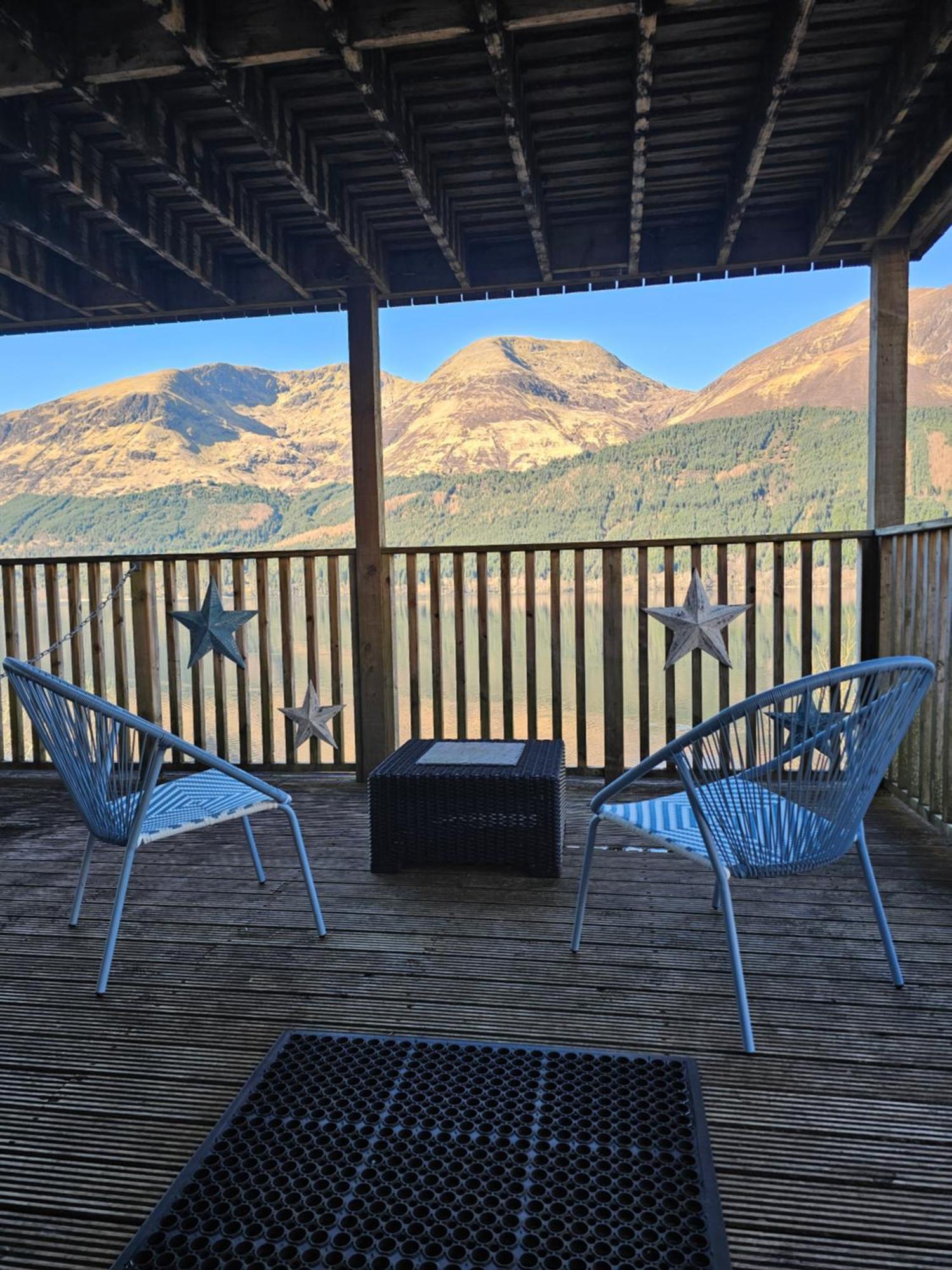 Suite with Lake View