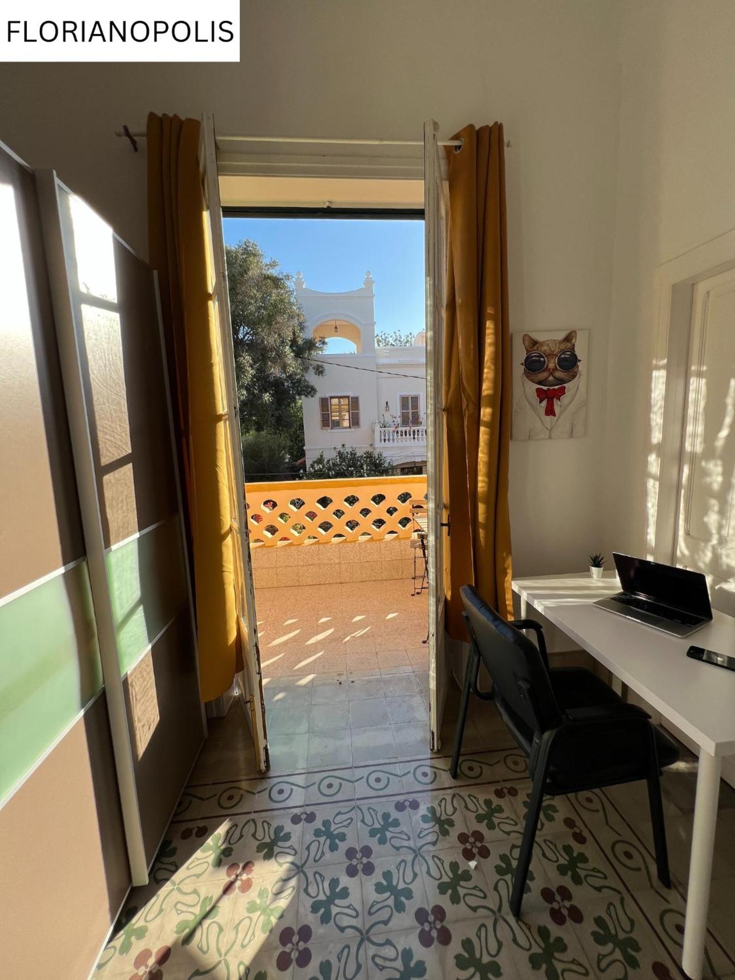 Habitación Doble Deluxe con balcón