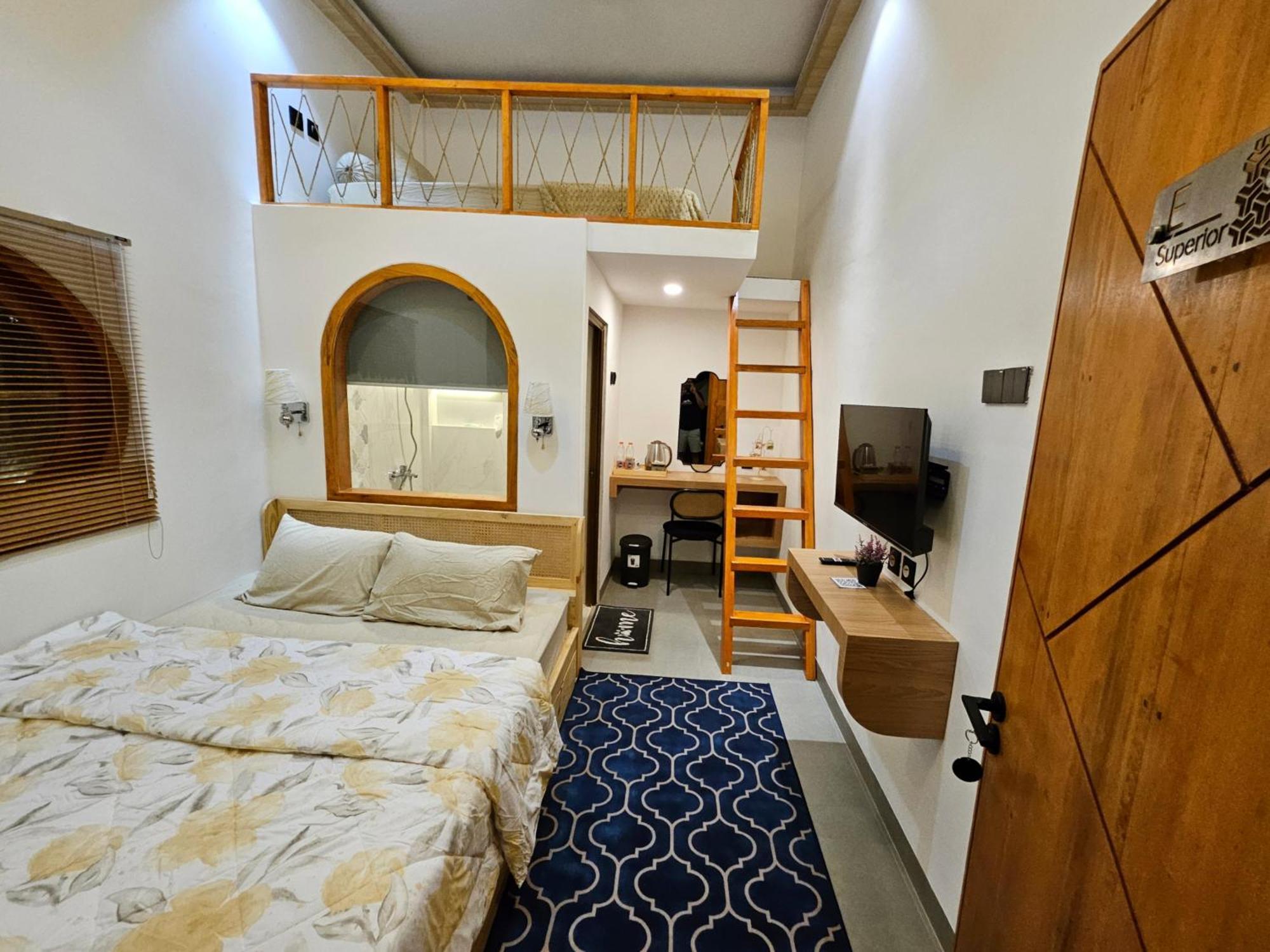 Superior Triple Room