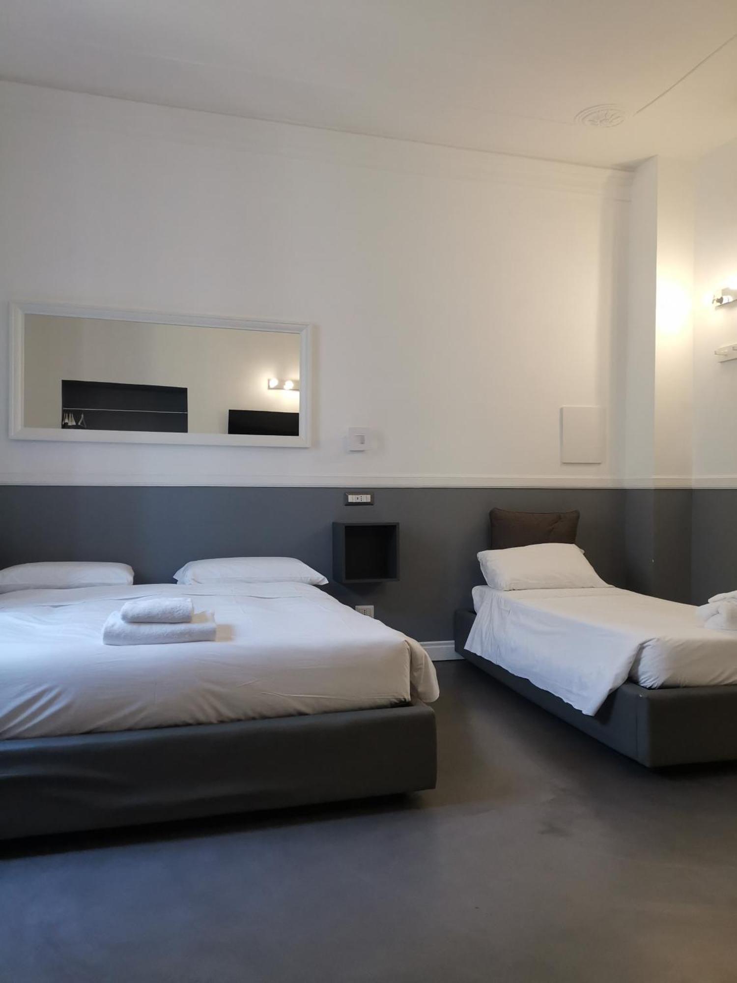 Triple Room,1658787123:JPEG
