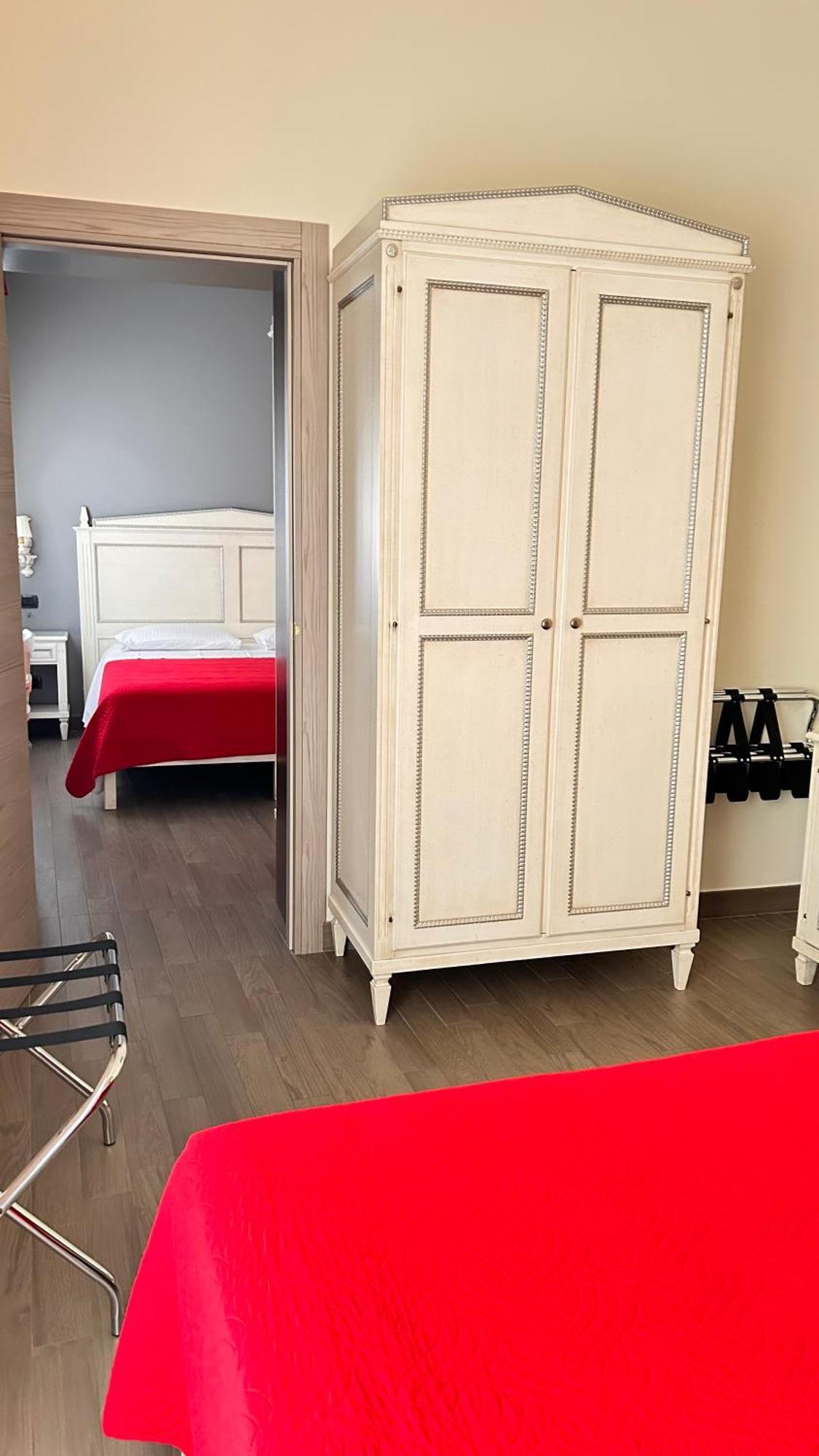 Quadruple Room with Private Bathroom