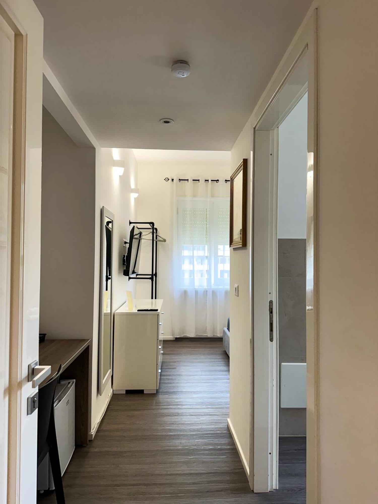 Double Room,1661742214:JPEG