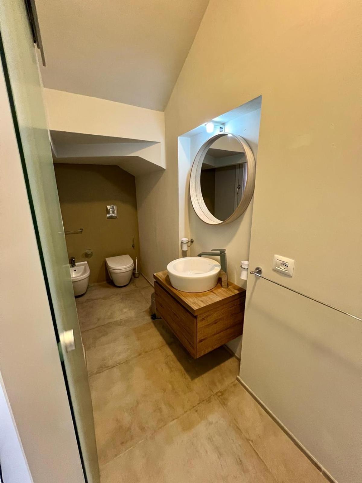 Double Room Private Bathroom