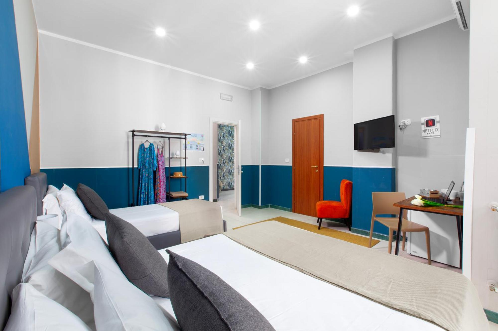 Camera Familiare con Bagno Privato