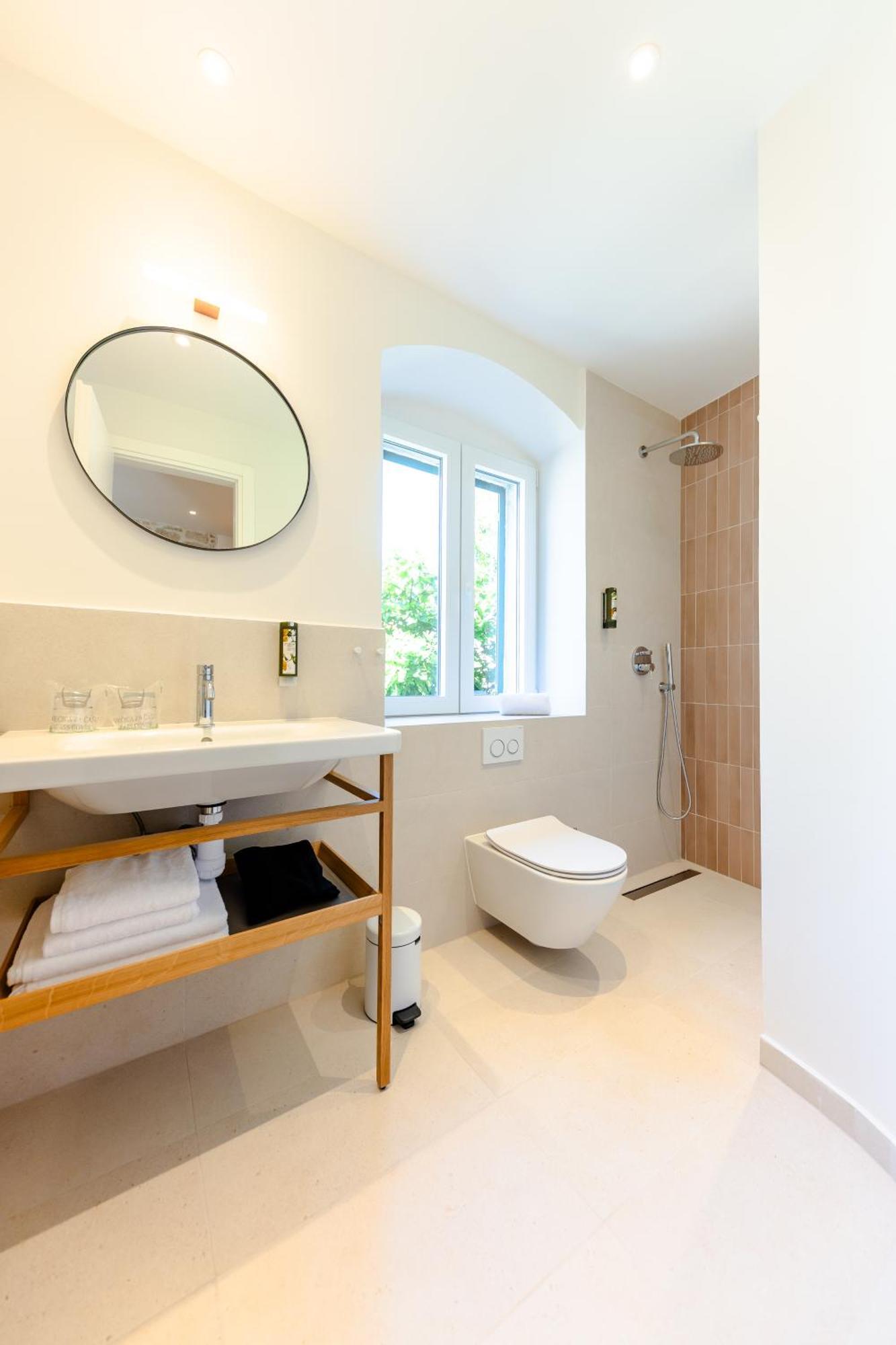 Two-Bedroom Suite - Annex