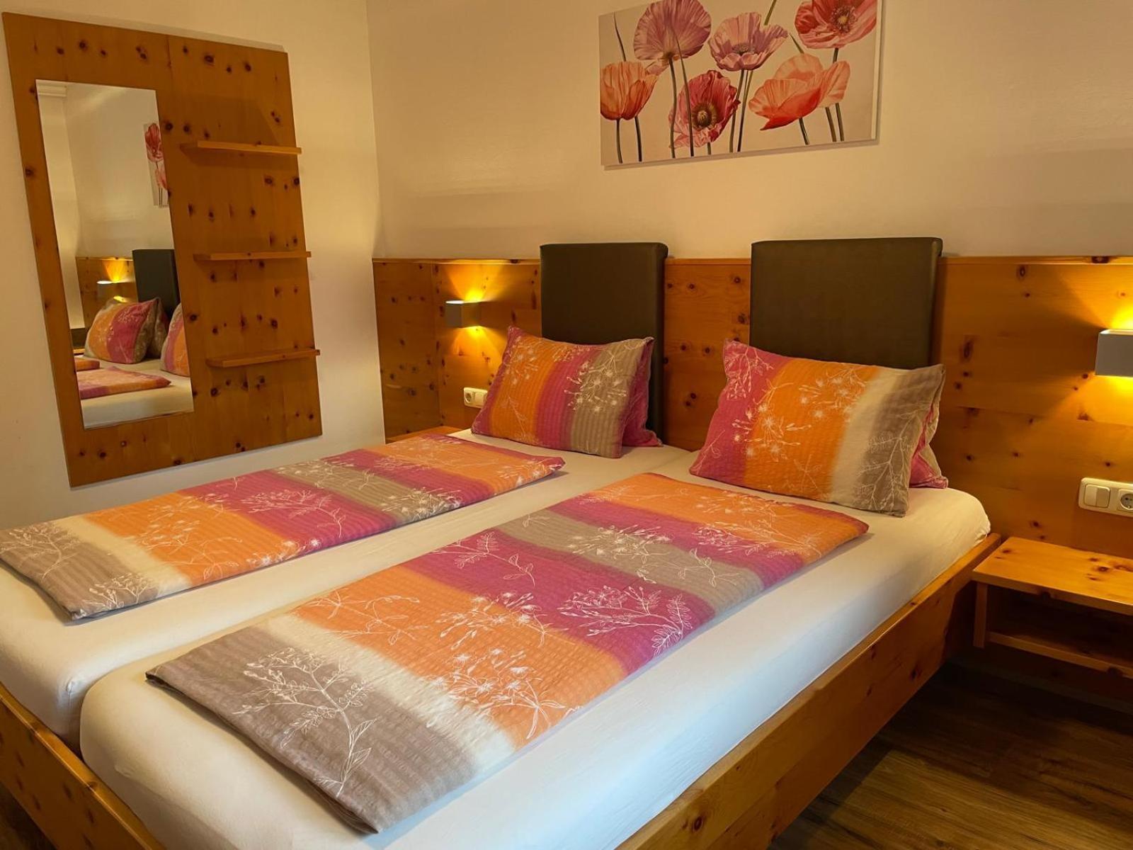 Doppelzimmer mit Seeblick