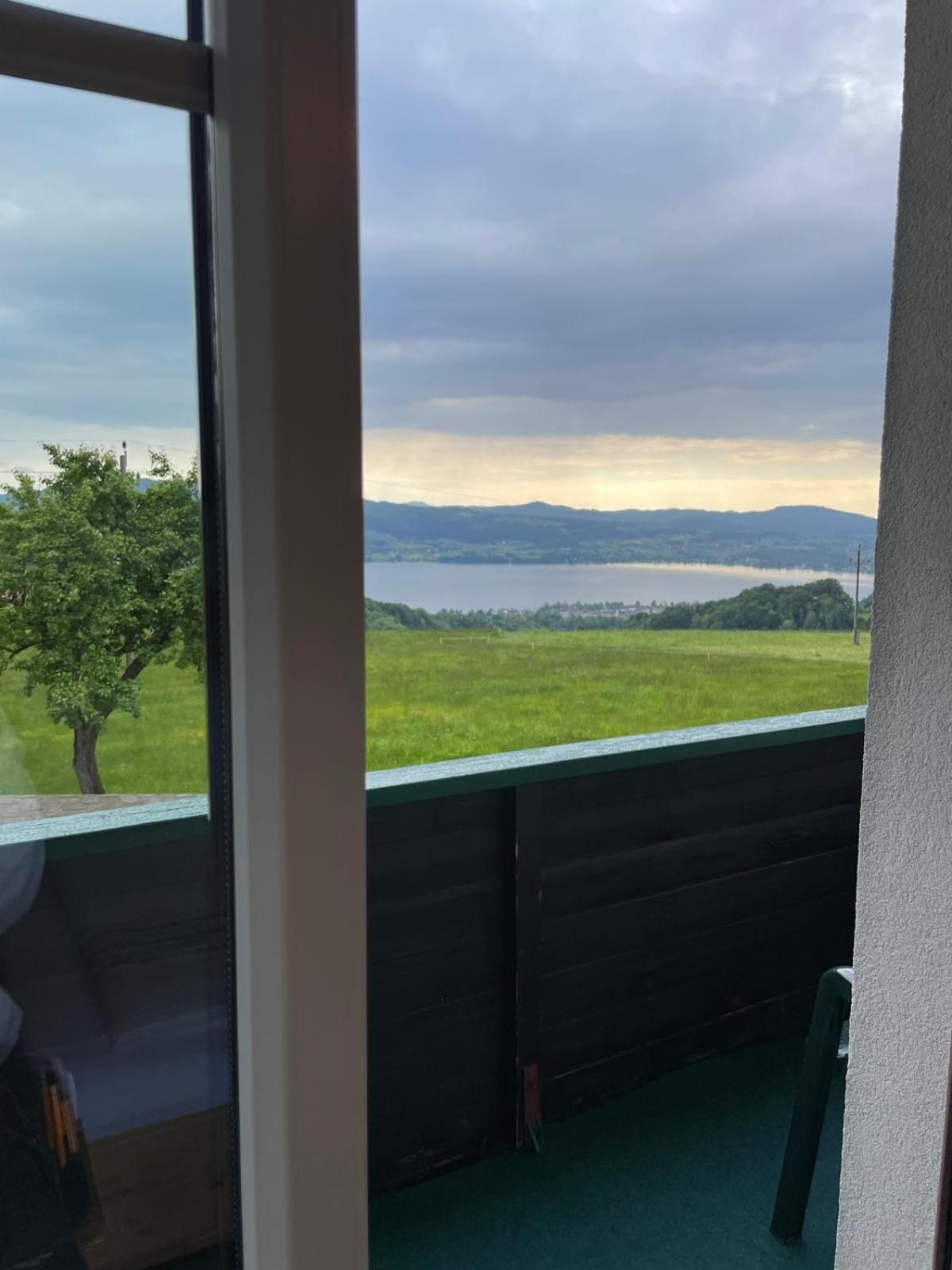 Doppelzimmer mit Seeblick