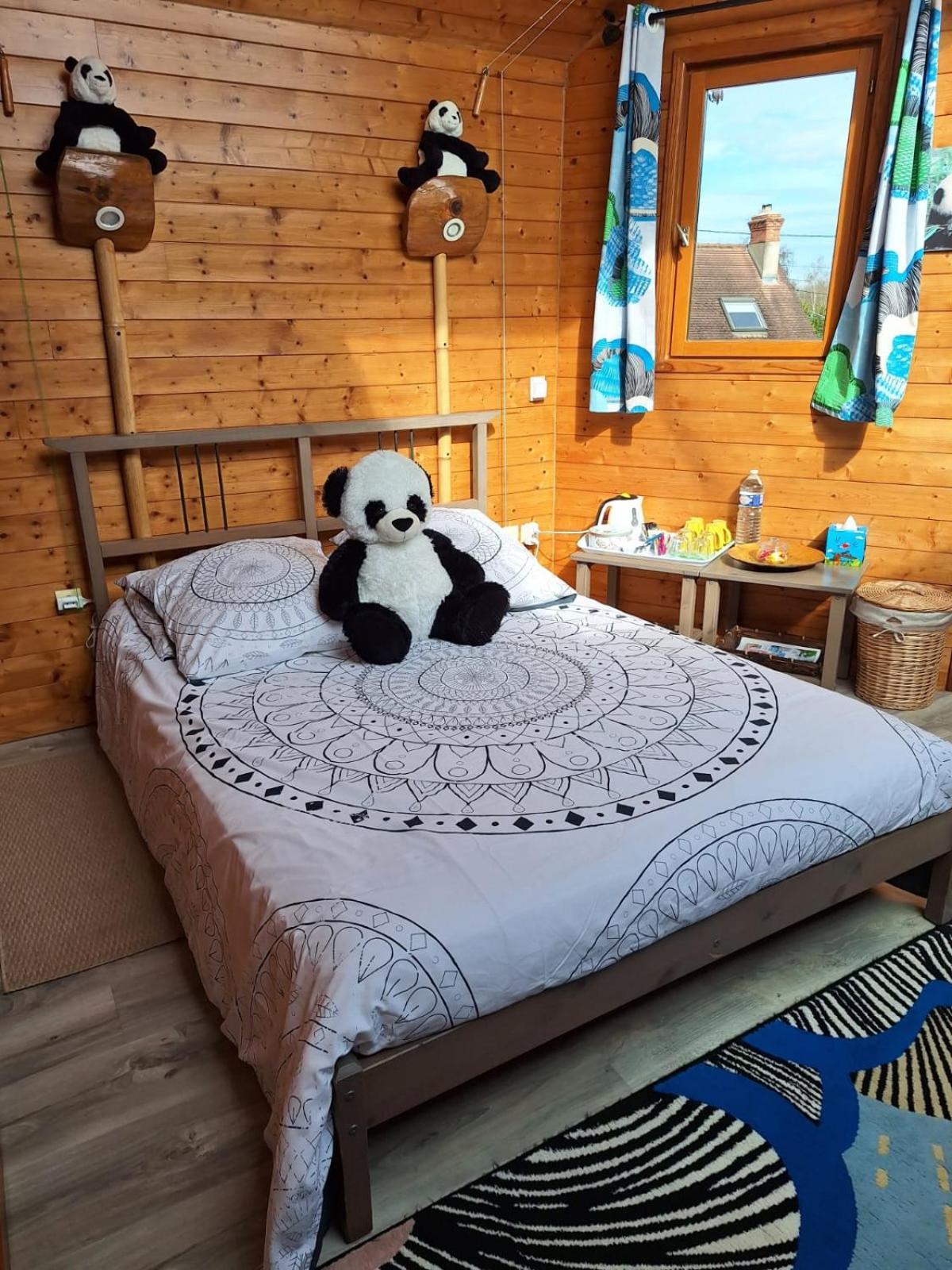 Chambre Familiale avec Salle de Bains Privative