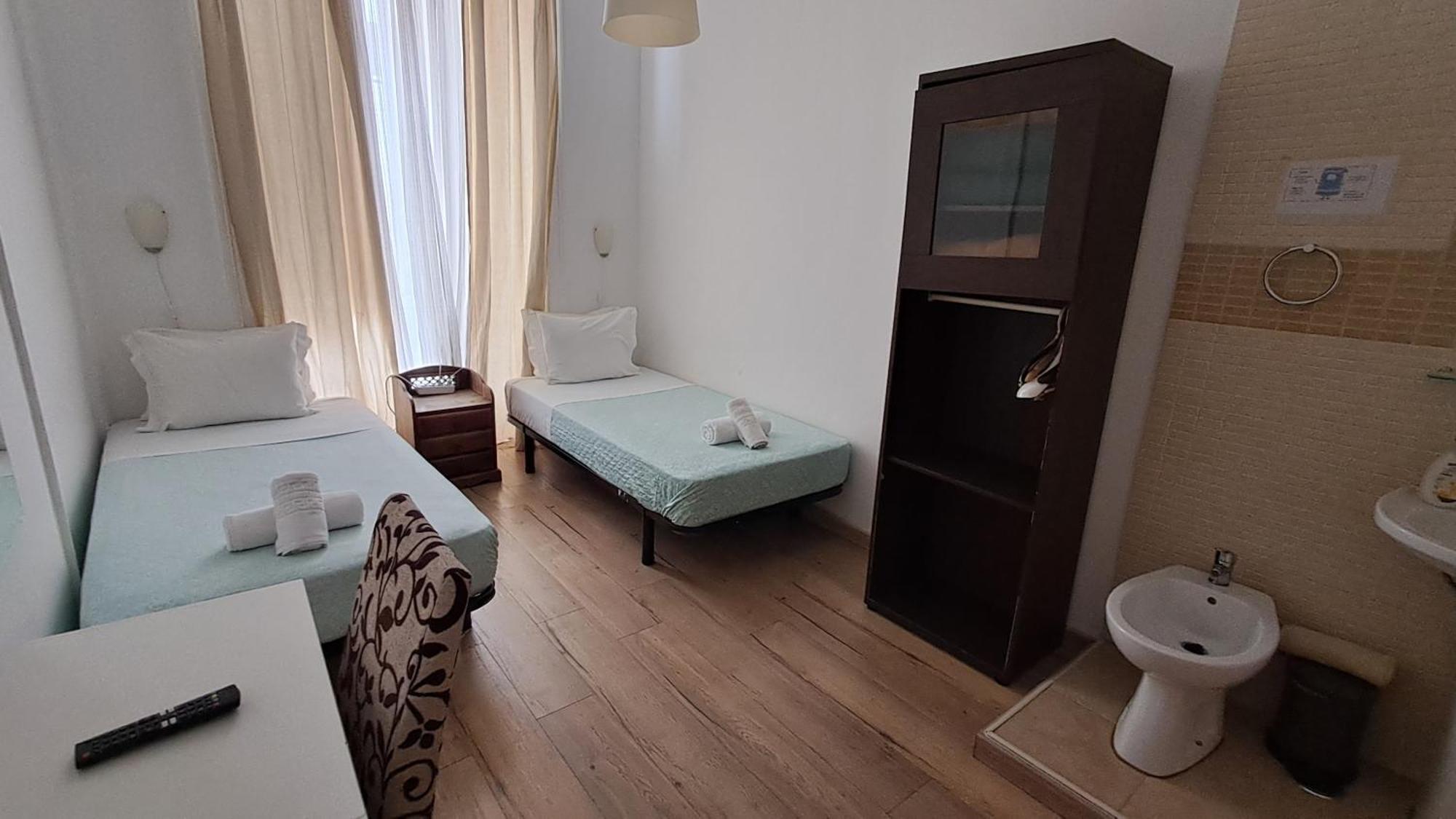 Double or Twin Room with Shared Bathroom,1704854646:JPEG