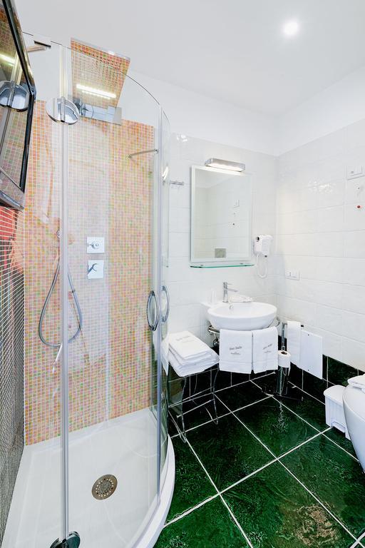 Deluxe Double Room with Sea View,168816132:JPEG