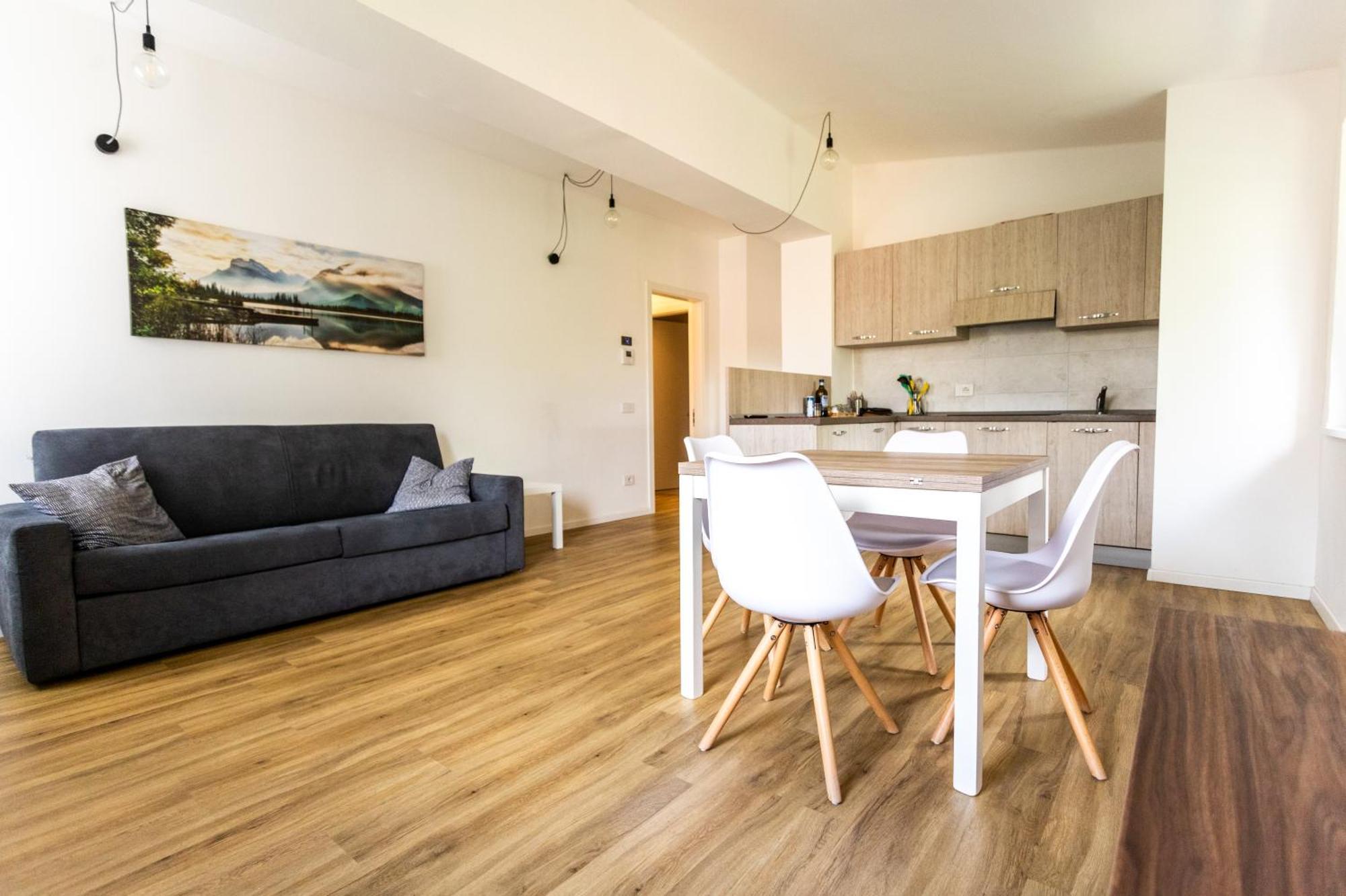 Two-Bedroom Apartment,1139227993:JPEG