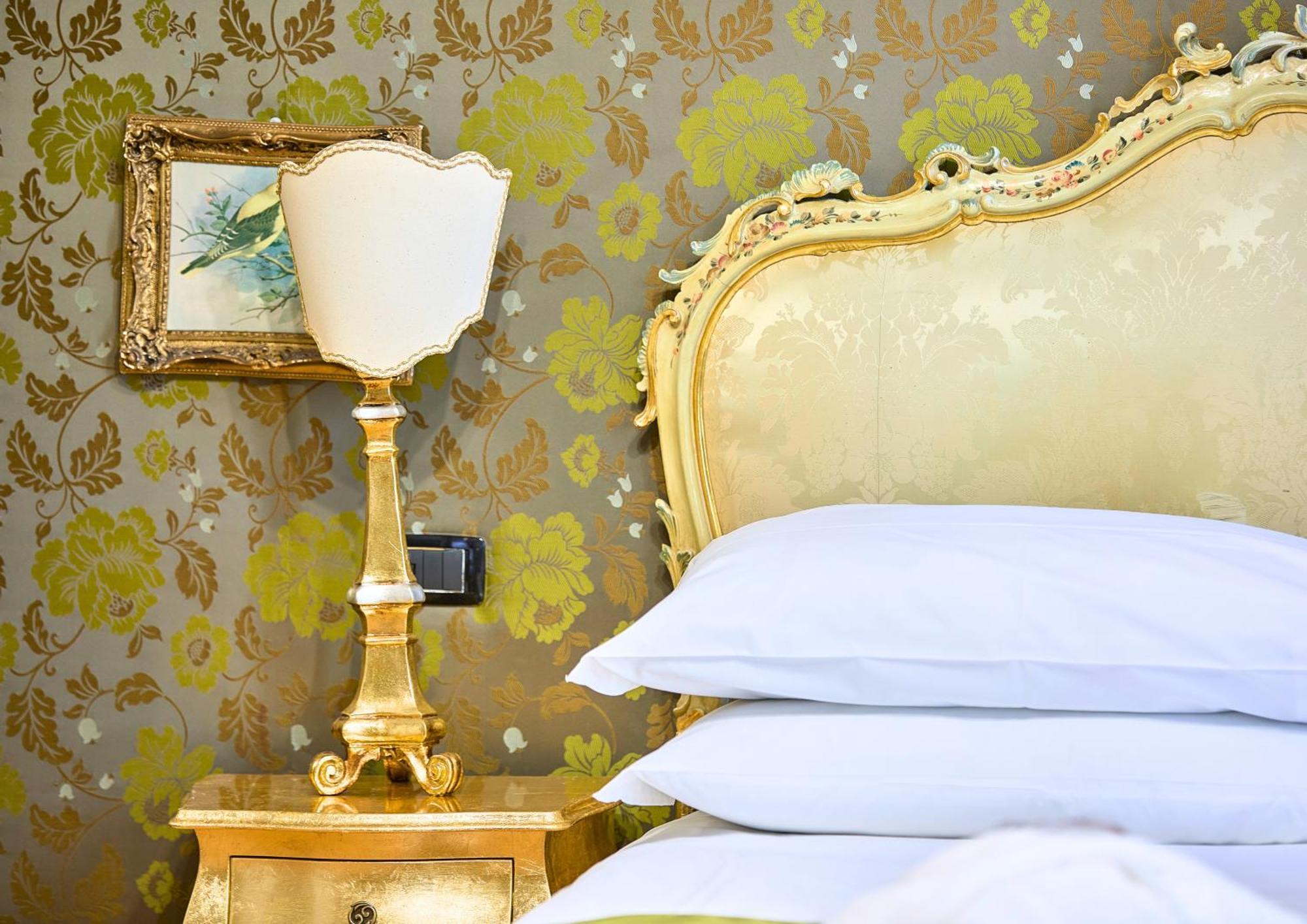 Suite,1681781145:JPEG