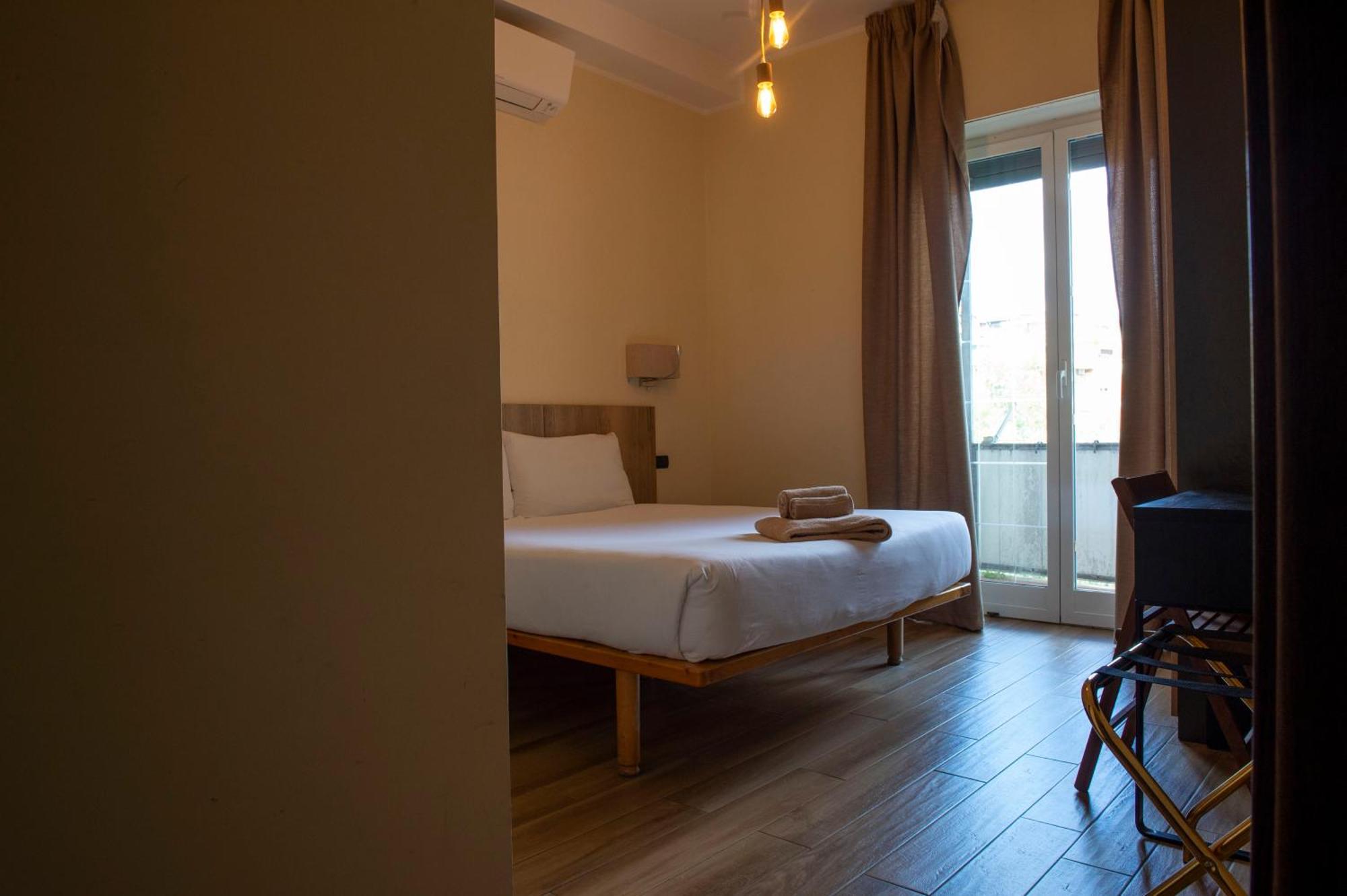 Single Room Balcony