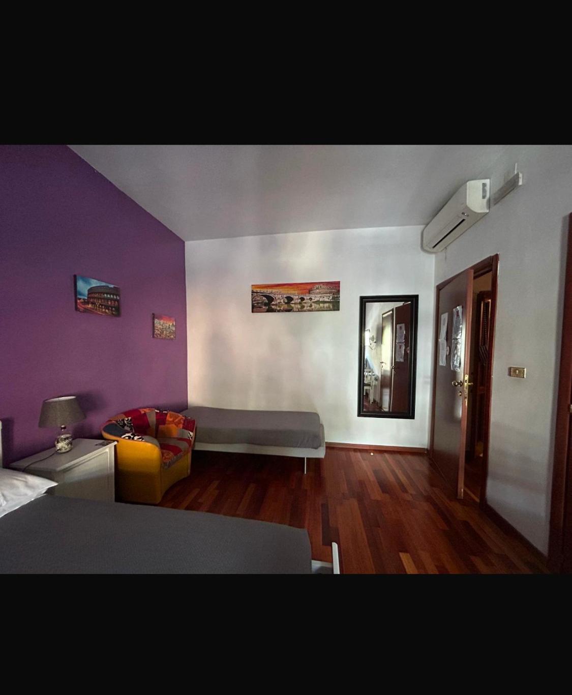 Triple Room Private Bathroom