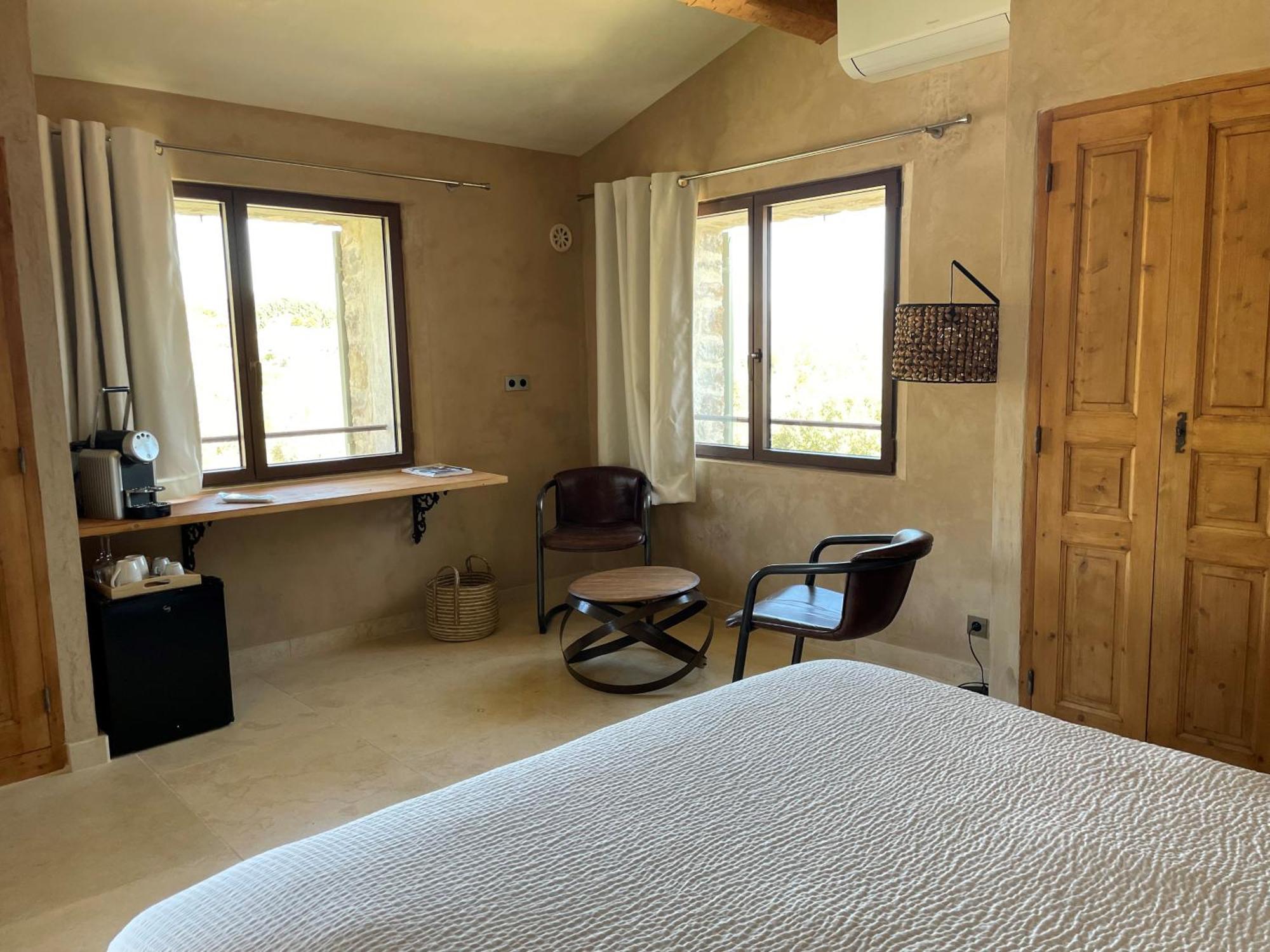 Standard Double Room,1694572032:JPEG