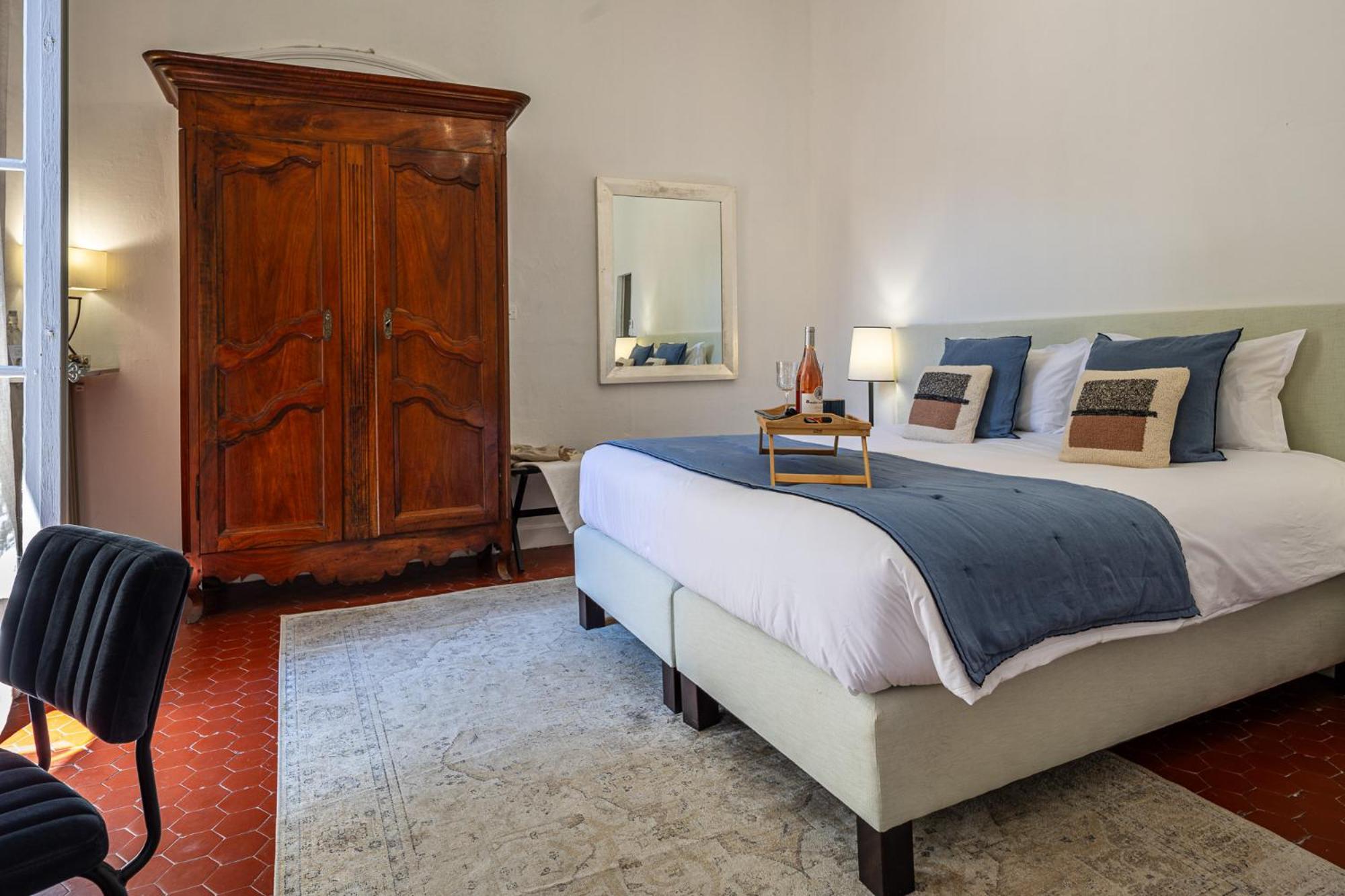 Suite with Garden View