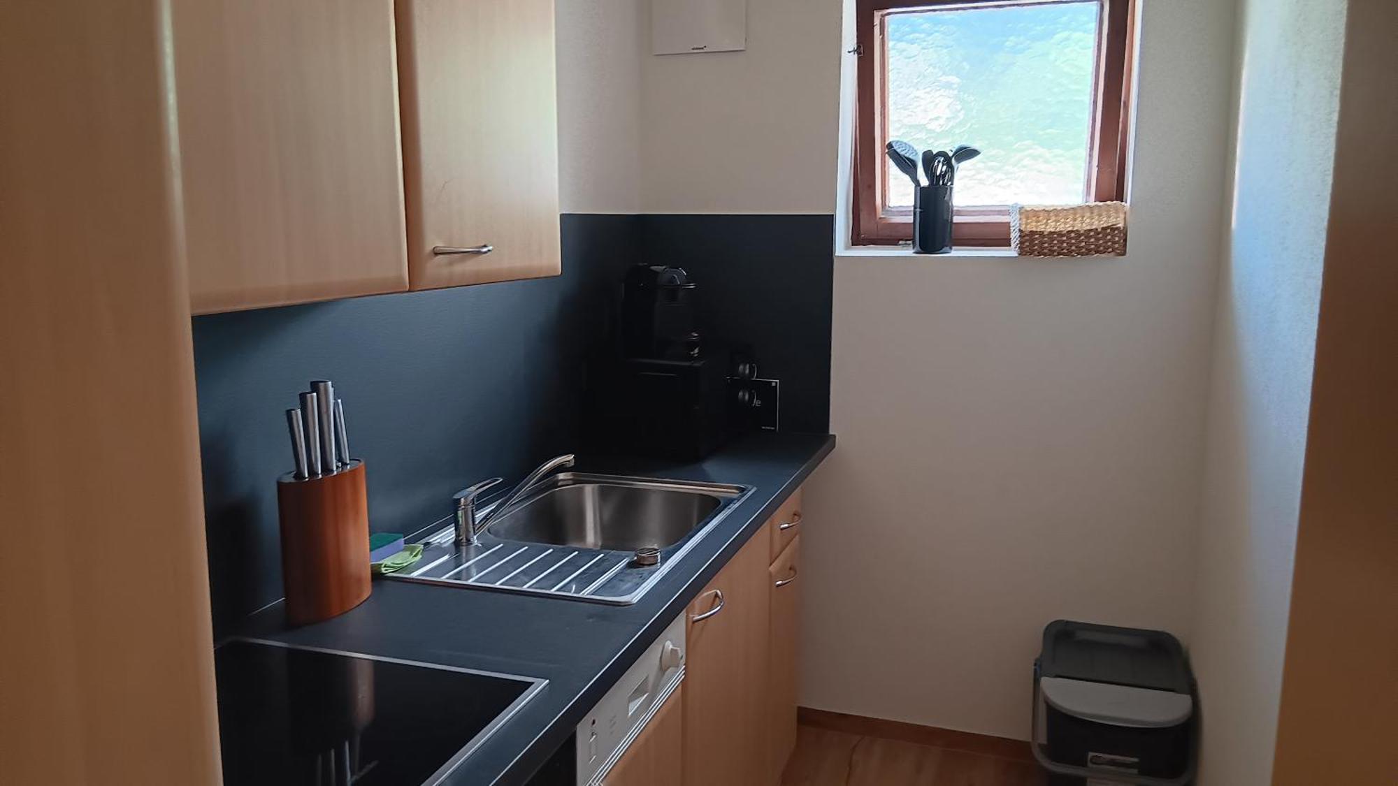 Apartment mit Balkon