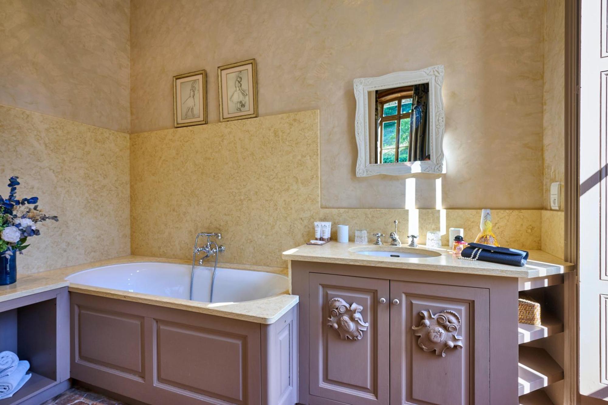 Marie-Antoinette Suite