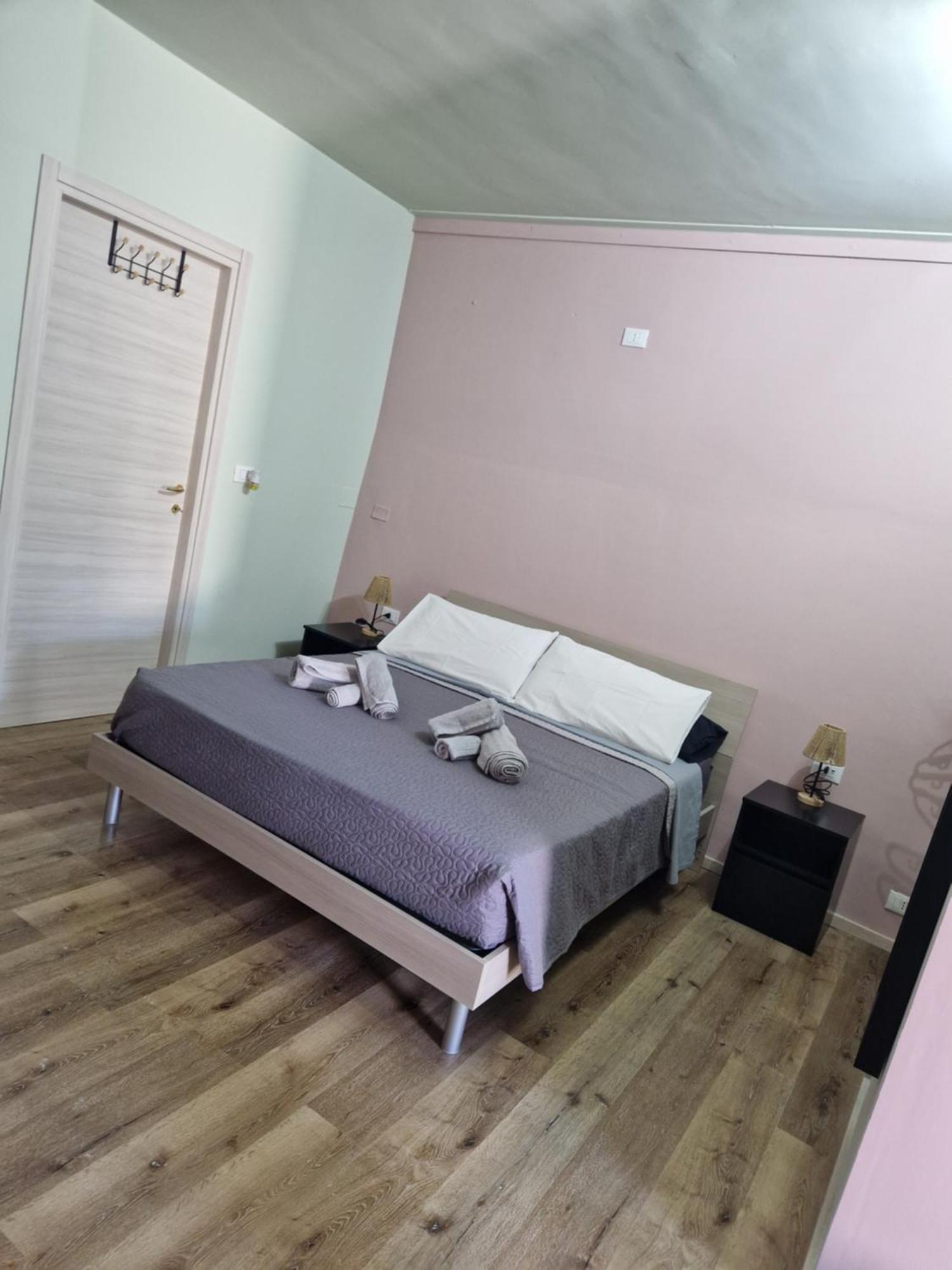 Camera Matrimoniale Deluxe con 1 Letto Supplementare
