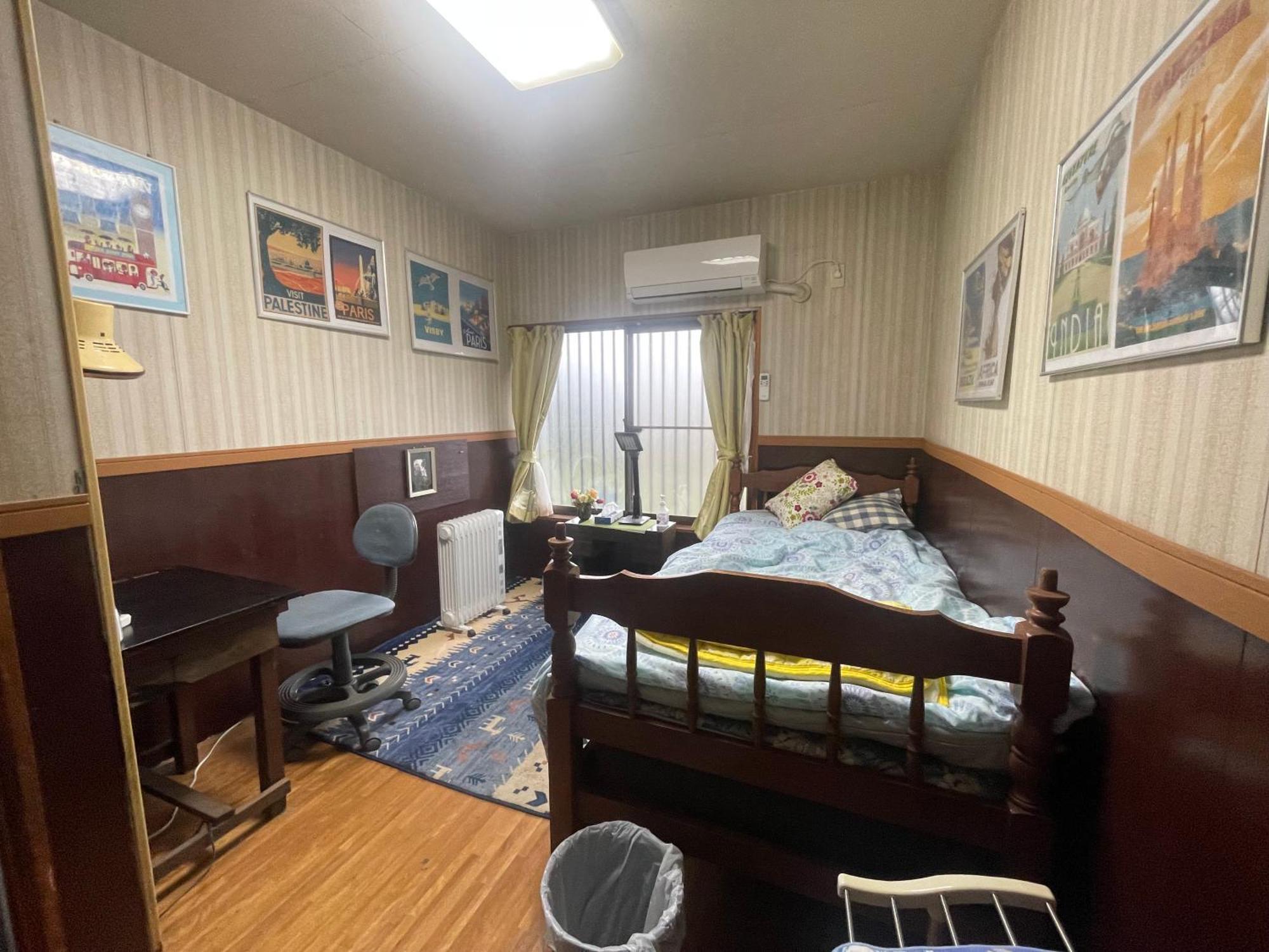 Economy Single Room