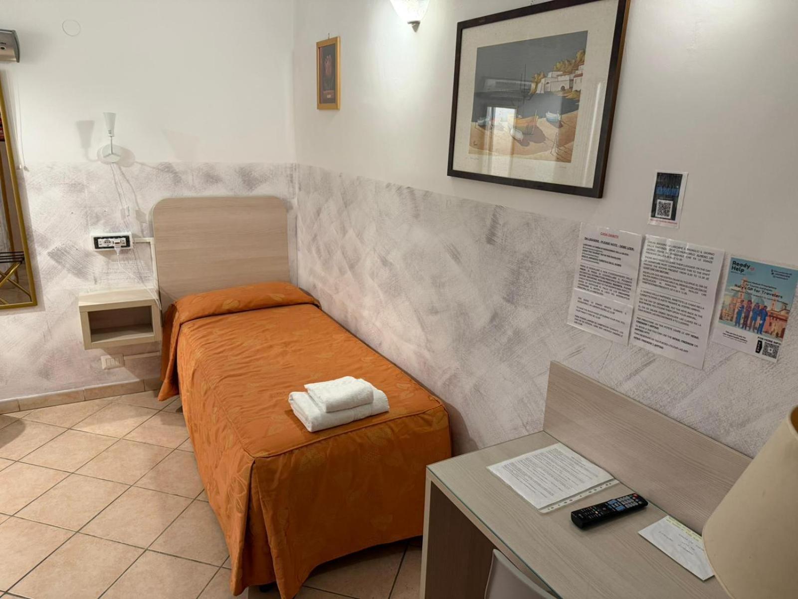 Habitación Individual con baño privado