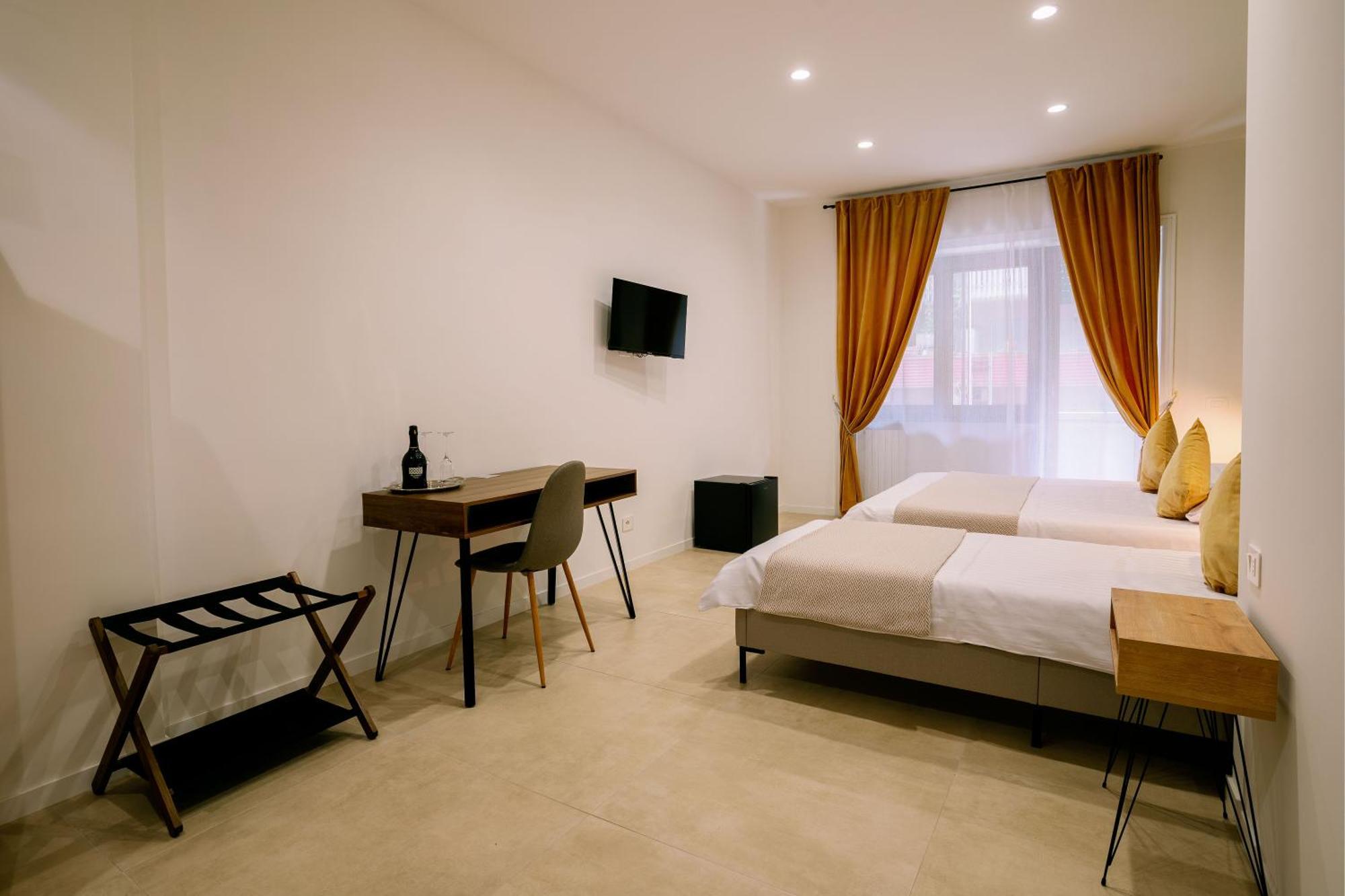 Triple Room Balcony