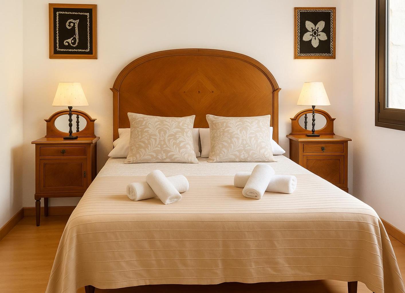 Double Room,1722959970:JPEG