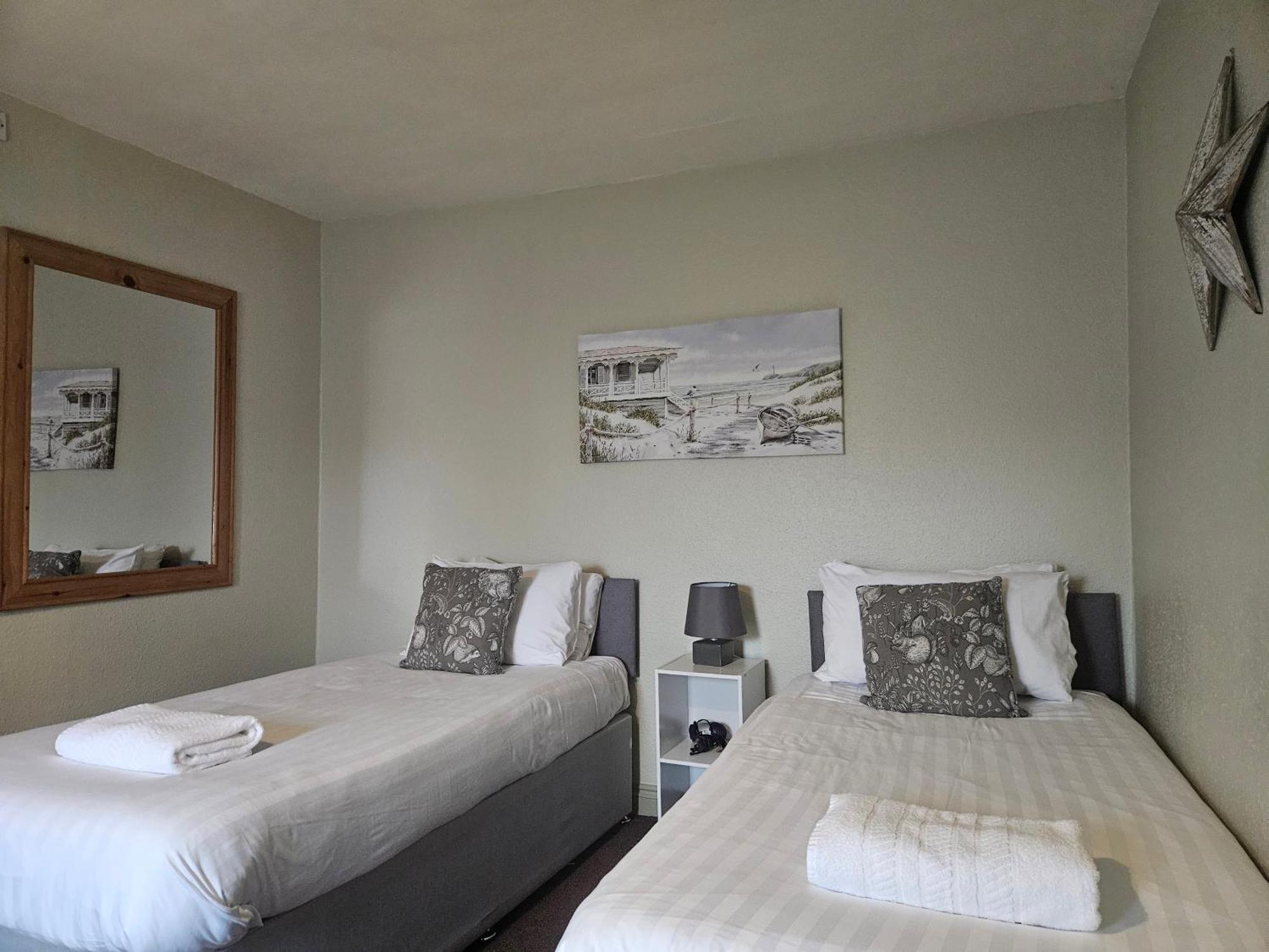 Budget Double Room,1730042004:JPEG