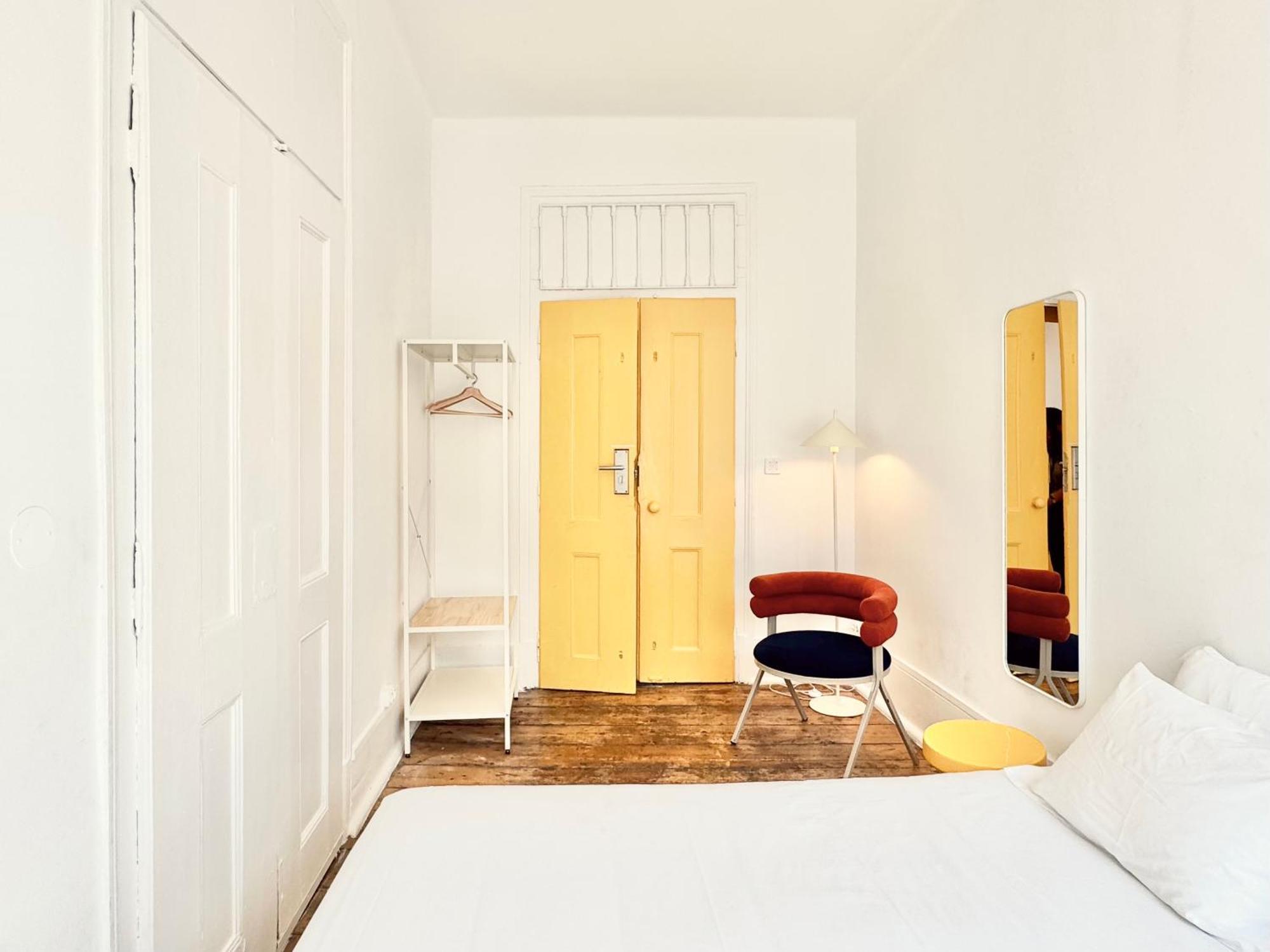 Standard Double Room with Shared Bathroom