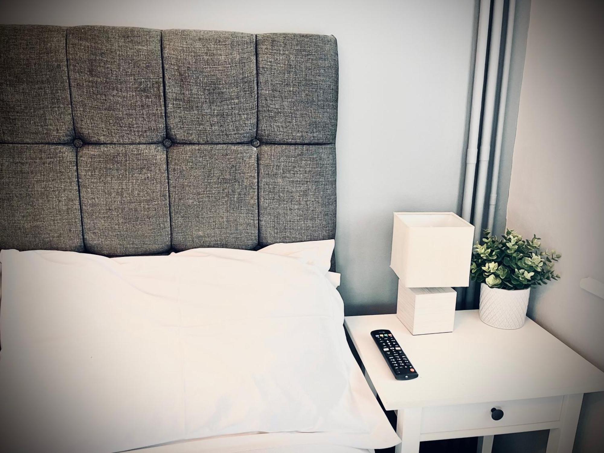 Double Room Private Bathroom
