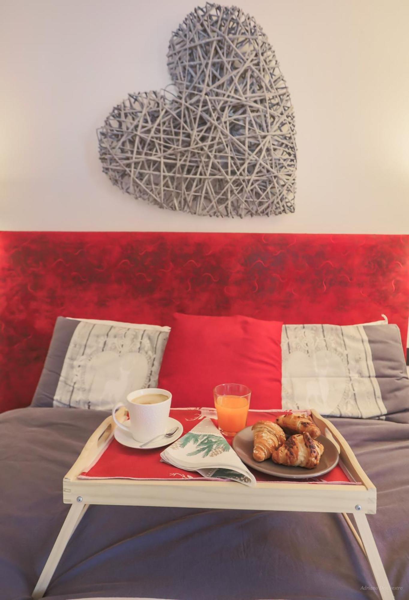 Suite Balcony,1743085060:JPEG