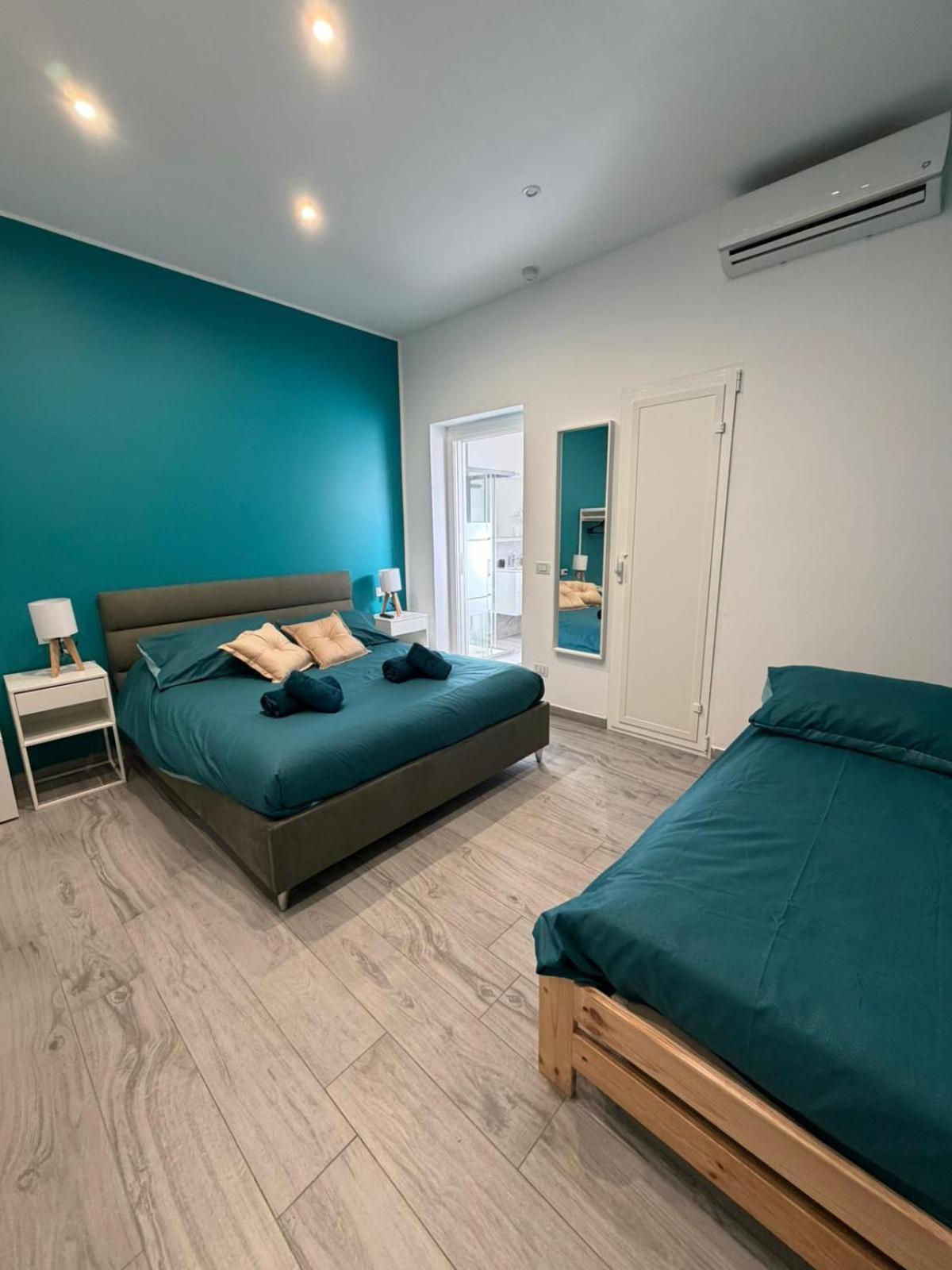 Triple Room,1743556736:JPEG